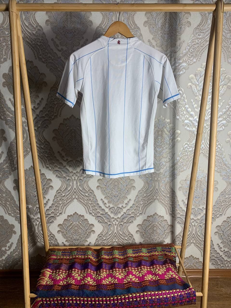 Nike VINTAGE NIKE FC ASTON VILLA ENGLAND RETRO SOCCER JERSEY 90s Size US XS / EU 42 / 0 - 9 Thumbnail