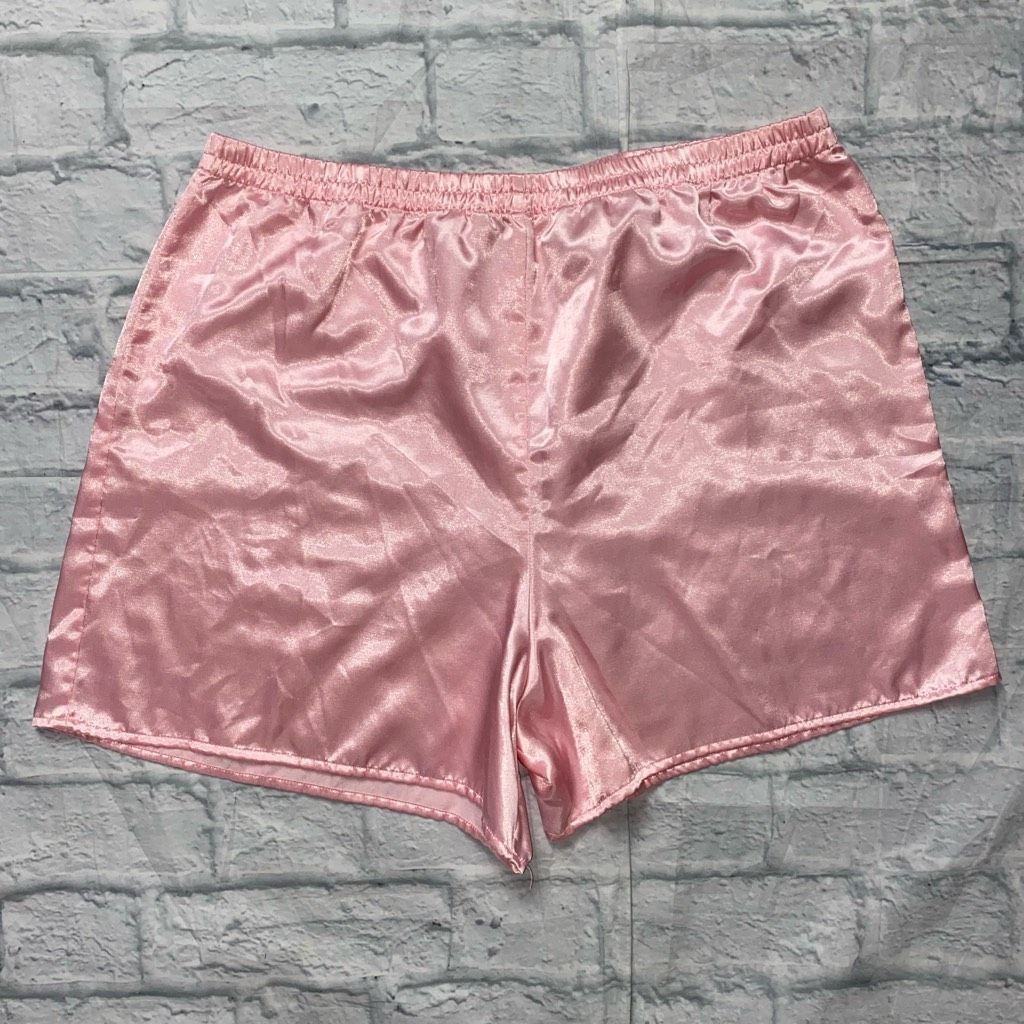 Victoria's Secret Victoria’s Secret women M Longsleeve top & shorts pajama set Size ONE SIZE - 8 Thumbnail
