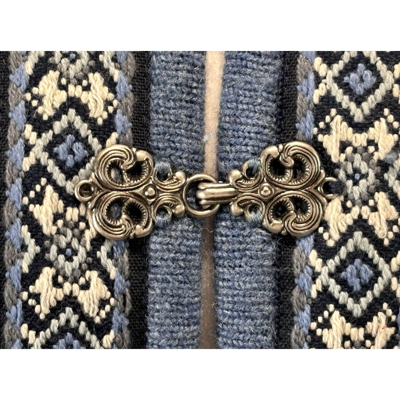 Vintage VINTAGE Woolrich Cardigan Sweater Women M Blue Wool Knit Latch Closures Size M / US 6-8 / IT 42-44 - 6 Thumbnail
