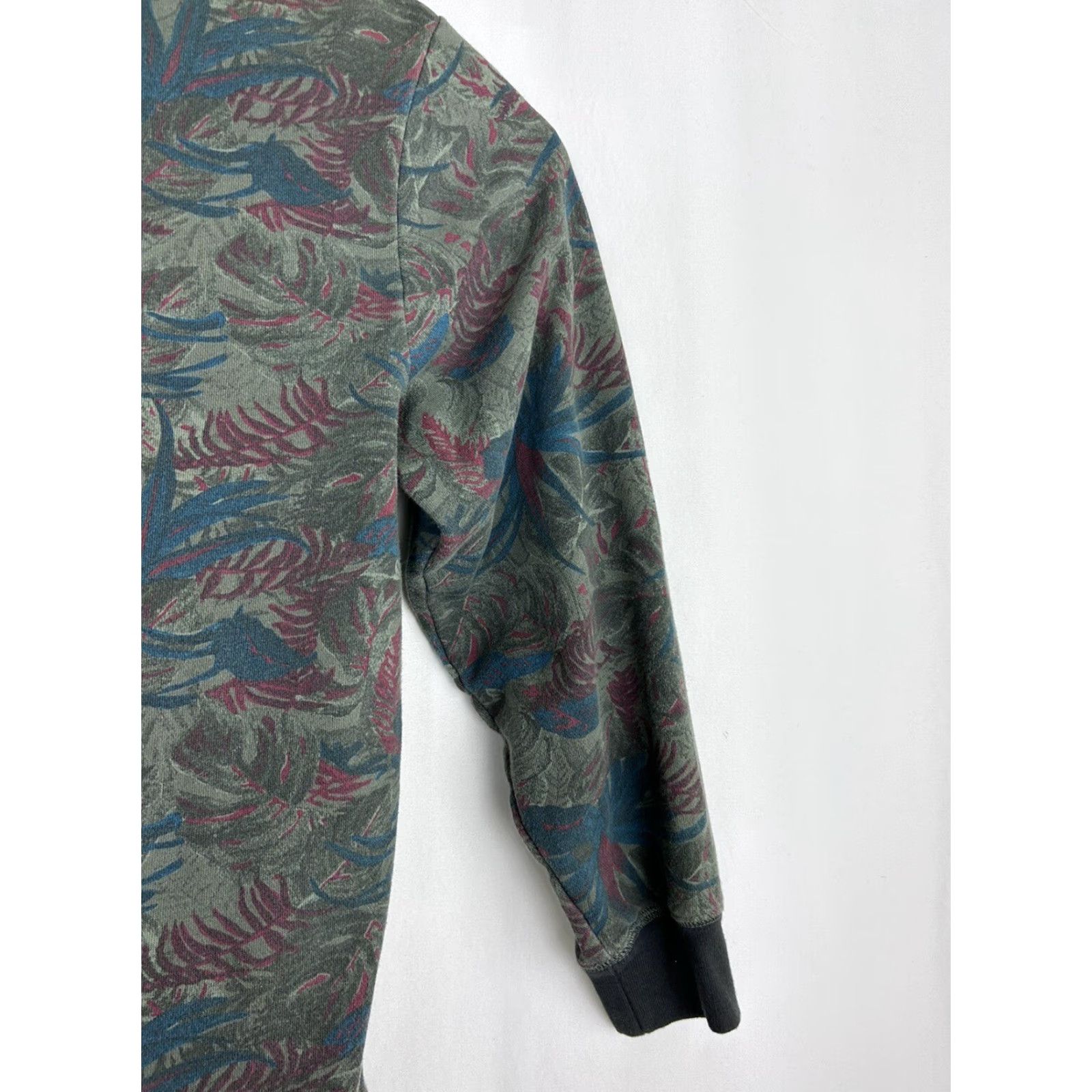 Vans VANS Womens XL Pullover Crewneck Sweater Green Long Sleeve with Leafs Size XL / US 12-14 / IT 48-50 - 4 Thumbnail