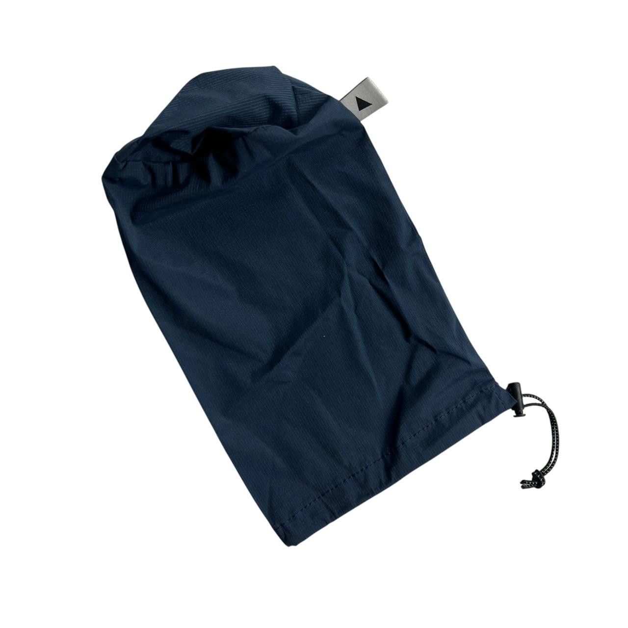 And Wander And Wander Lightweight Rain Jacket - Size 3 (Medium) Size US M / EU 48-50 / 2 - 6 Thumbnail
