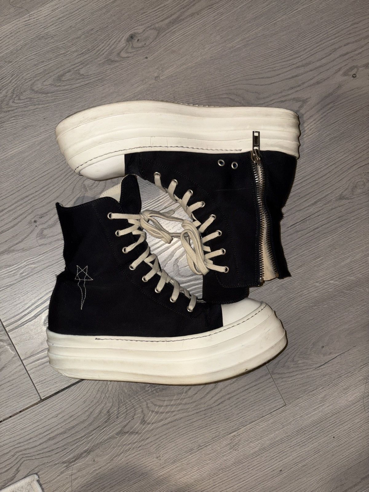 Rick Owens Rick Owen Ramons Double Bumper Pentagram Sneakers Size US 10 / EU 43 - 2 Thumbnail