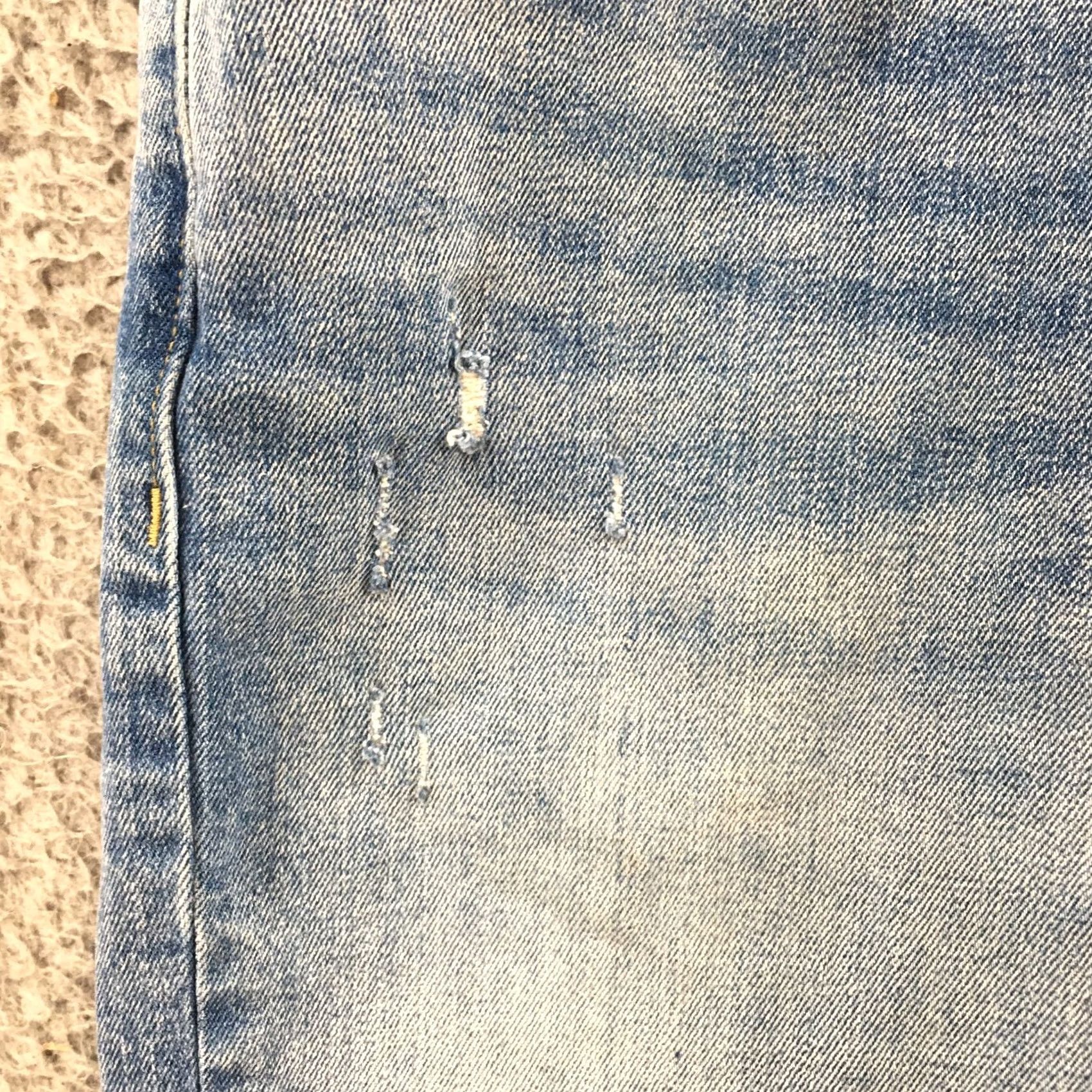 Calvin Klein Calvin Klein Bermuda Shorts Womens 33 Blue Denim Hi-Rise Cuffed Shorts Bermuda (Regular) Womens Buy Now Size 24" / US 00 / IT 34 - 5 Thumbnail