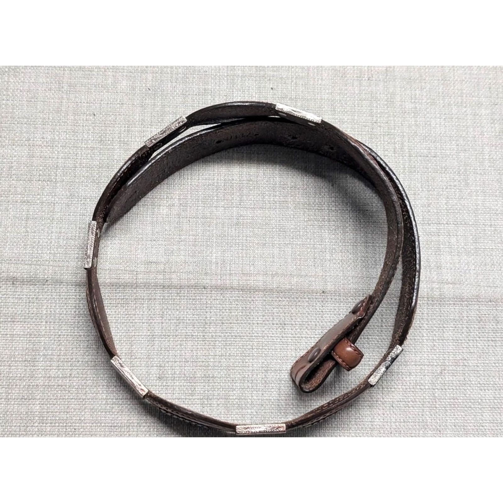 Vintage VINTAGE Justin western belt Concho tooled leather brown 32 buckle scalloped belt rodeo Southwestern Mens Size 32 - 2 Thumbnail