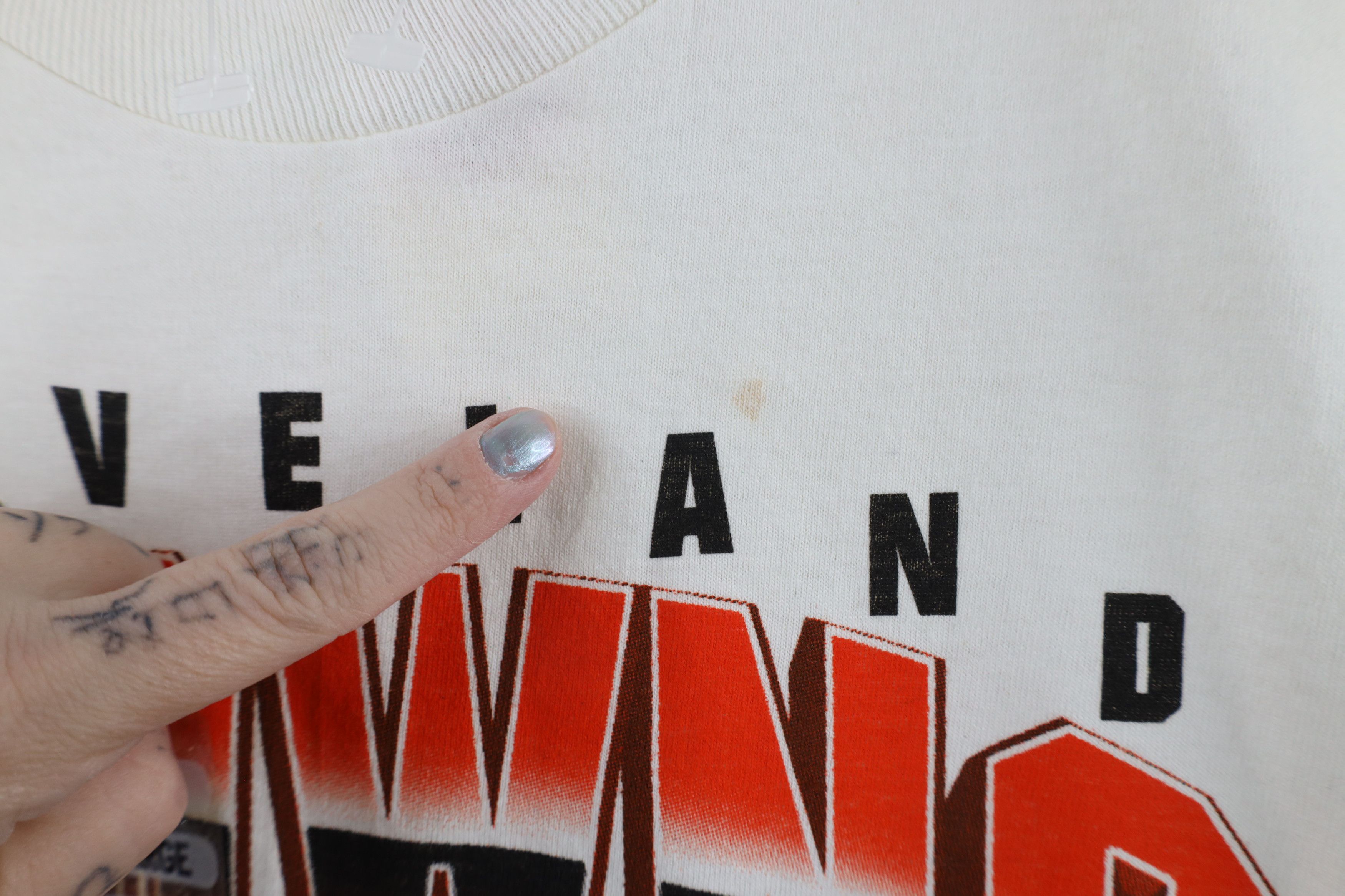 Vintage Deadstock Vintage 90s Cleveland Browns Football T-Shirt Size US L / EU 52-54 / 3 - 5 Thumbnail