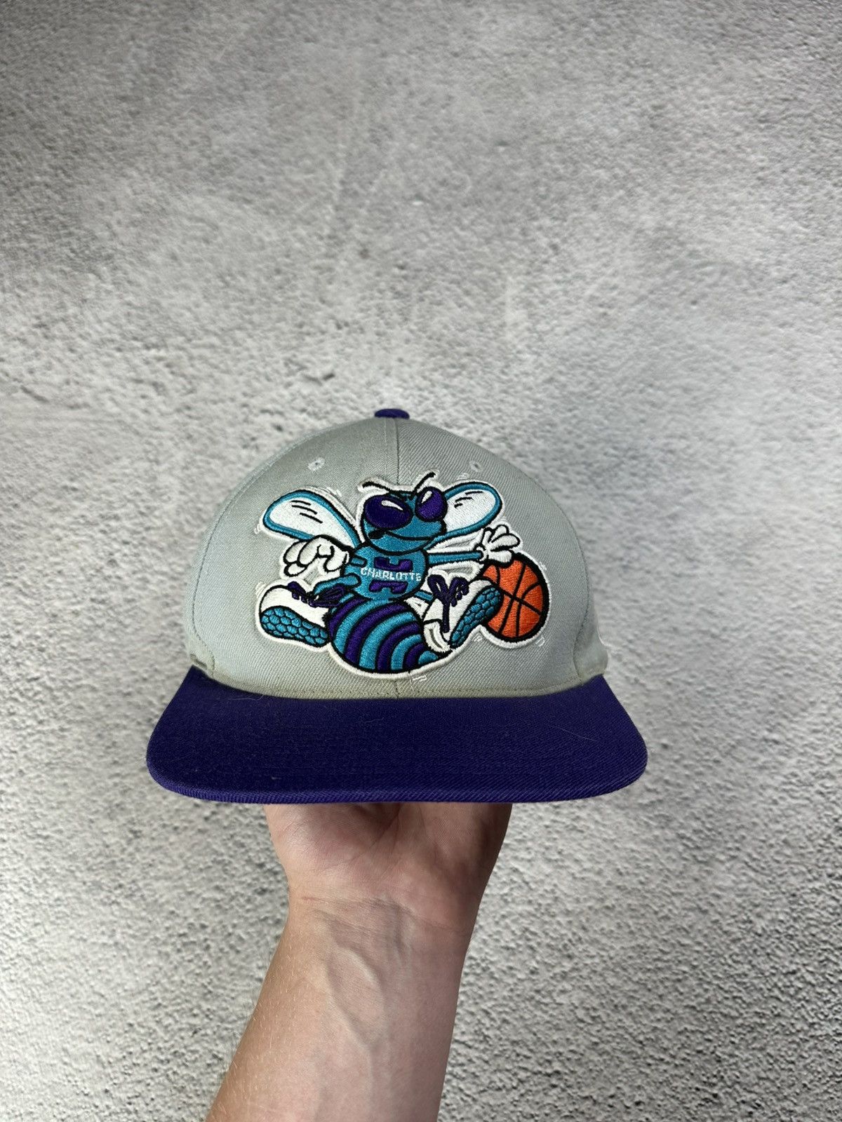 NBA Vintage Charlotte Hornets NBA Snapback Hardwood Classic Y2K Size ONE SIZE - 1 Thumbnail