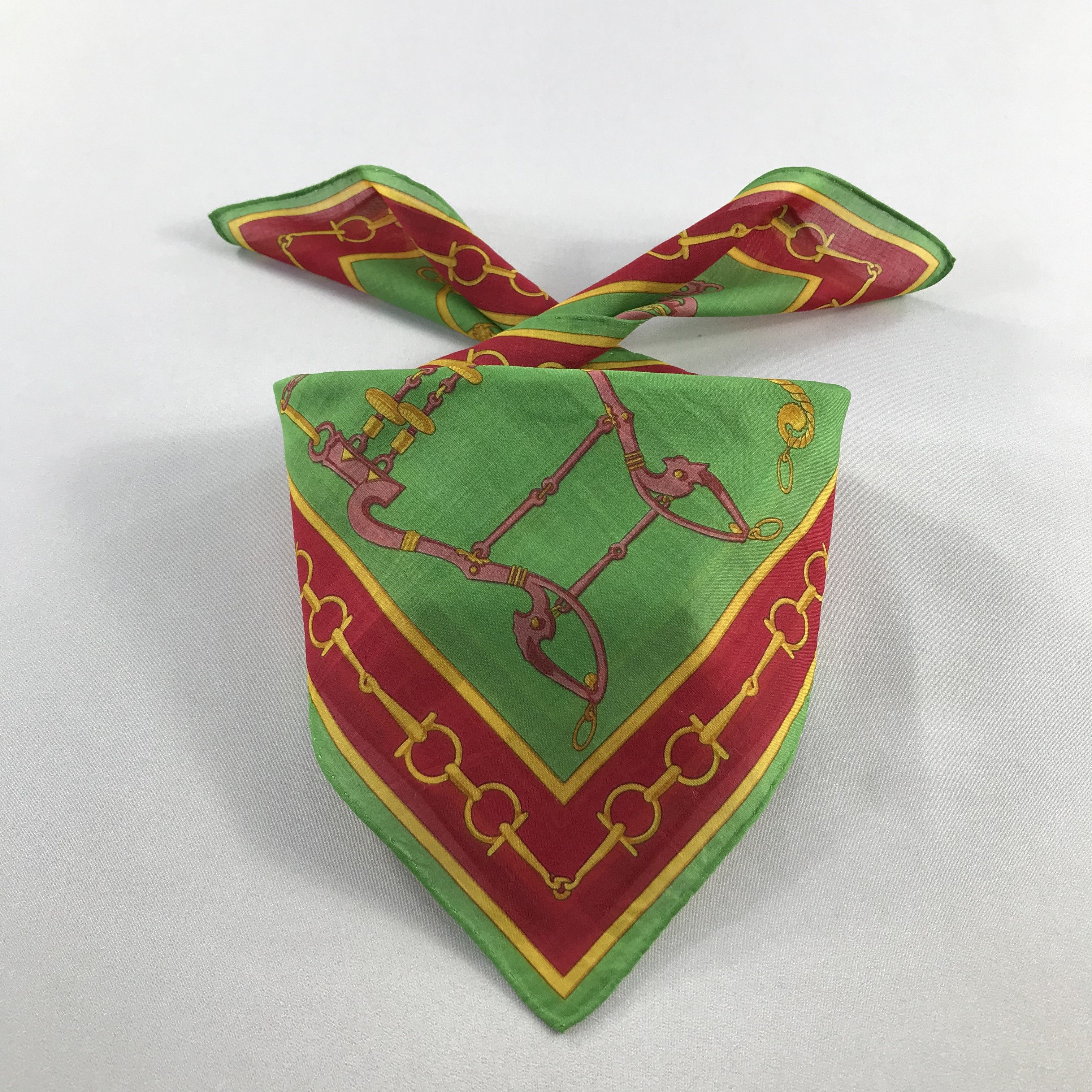 Gucci Gucci Handkerchief / Bandana / Neckerchief C719 Size ONE SIZE - 1 Thumbnail