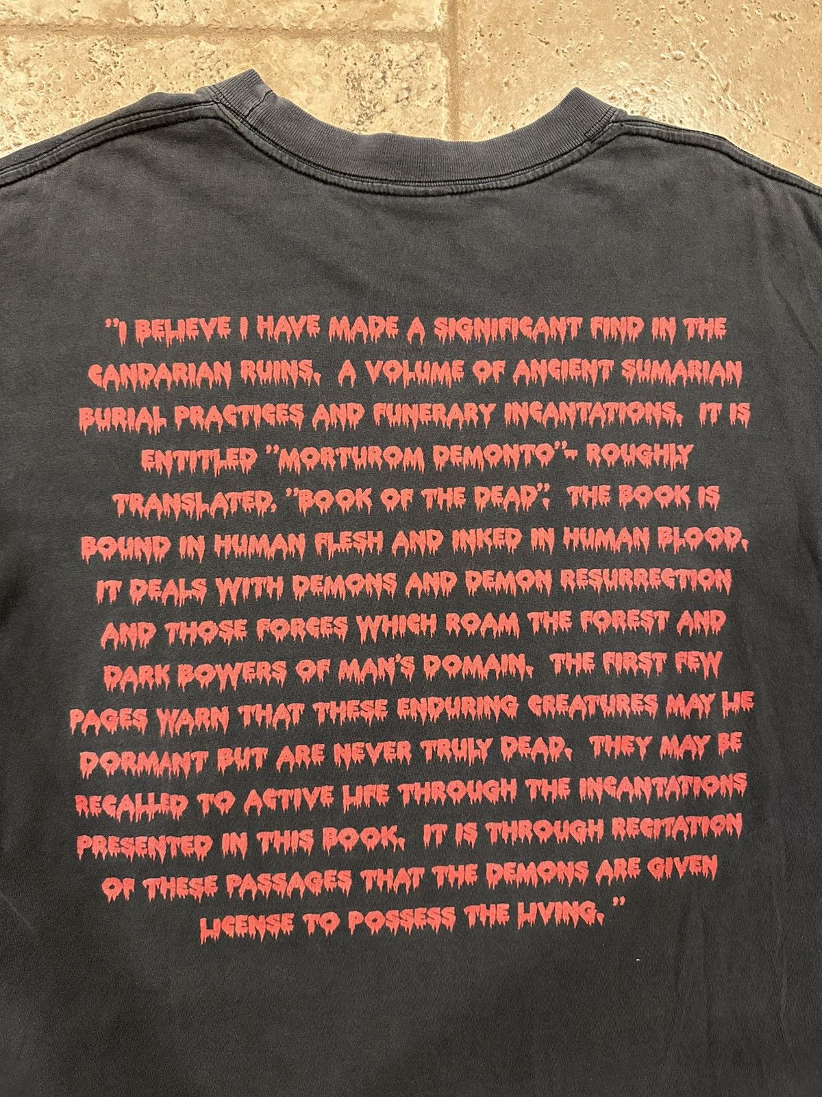 Vintage Vintage The Evil Dead Horror Promo 2001 Faded T-Shirt Size US XL / EU 56 / 4 - 11 Thumbnail