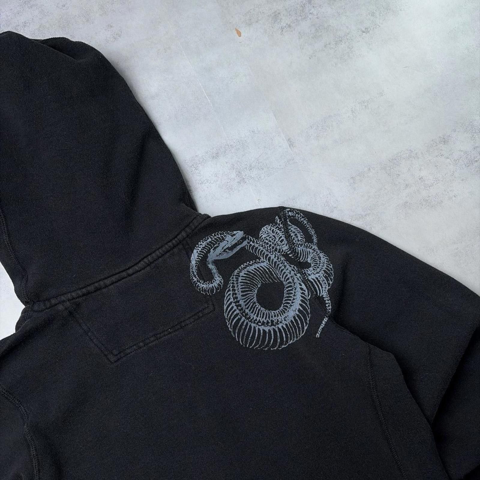Volcom Y2K Black Volcom Grunge Surfwear Gothic Zip Up Hoodie Size M / US 6-8 / IT 42-44 - 7 Thumbnail