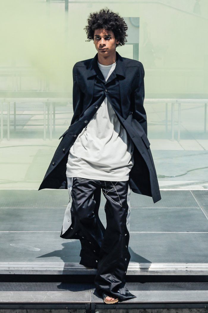Rick Owens F/W 19 „LARRY“ Paneled Trench Coat Rick Owens IT50/M Size US M / EU 48-50 / 2 - 2 Thumbnail