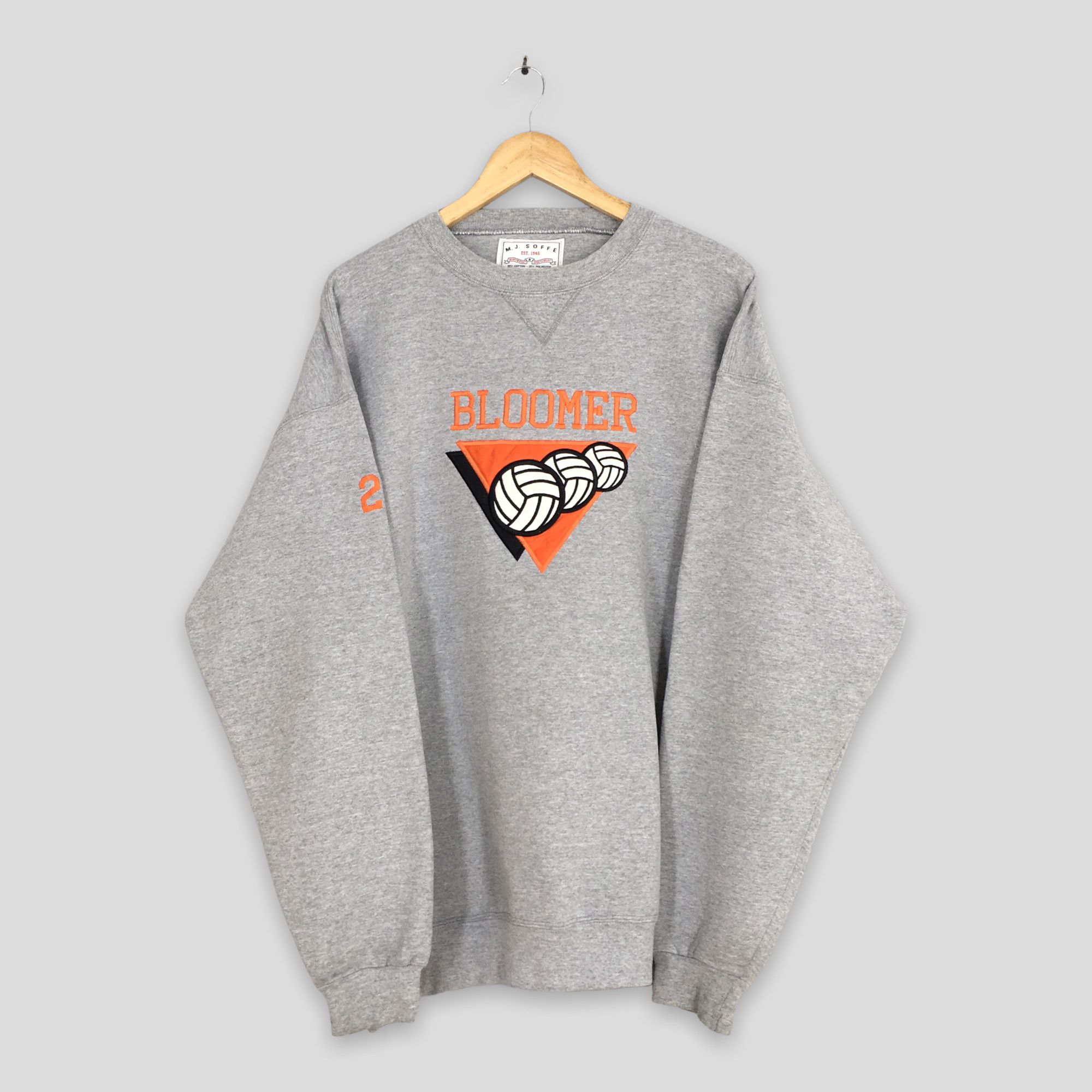 Blackhawk! Vintage 90s Bloomer Blackhawk Volleyball Sweatshirt XLarge Size US XL / EU 56 / 4 - 1 Thumbnail