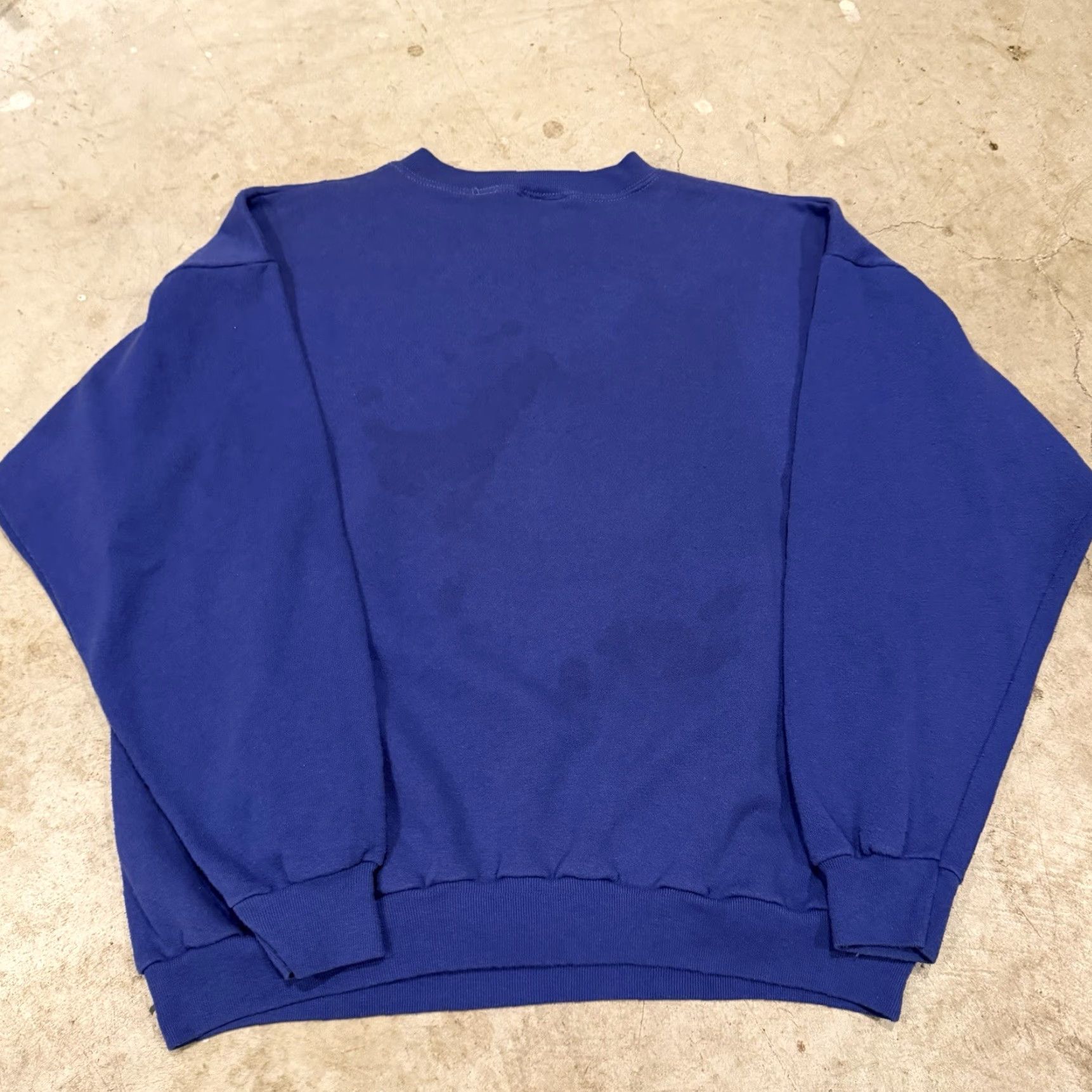 Vintage VINTAGE Puppy Dog Flowers Sweatshirt Crewneck Mens XL BLUE Sweatshirt Size US XL / EU 56 / 4 - 2 Thumbnail