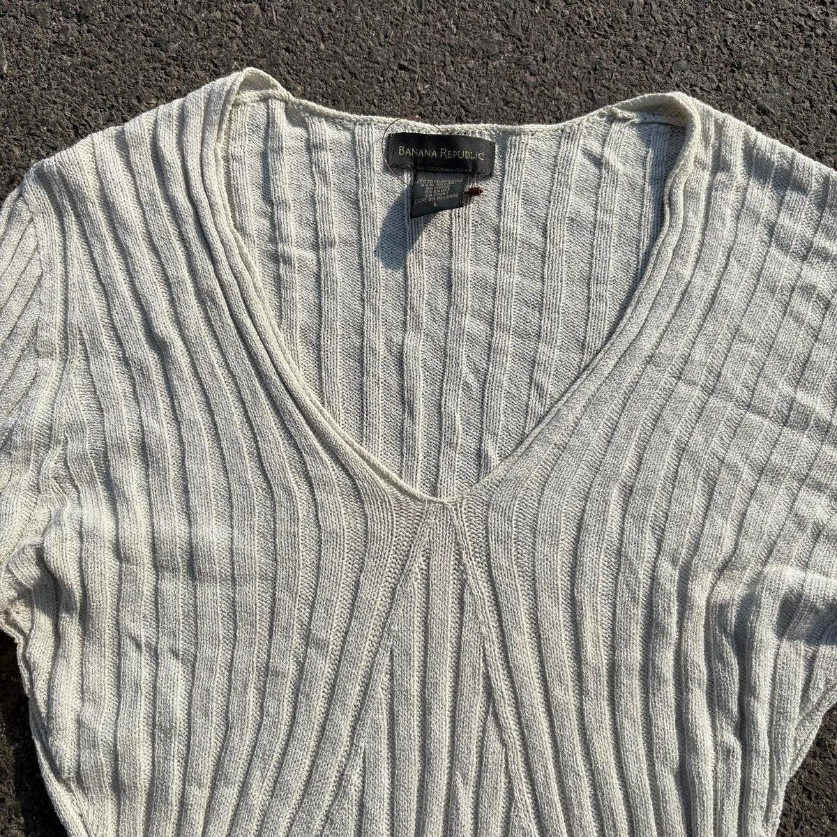 Banana Republic ❌SOLD❌Banana Republic Ribbed V-Neck Knit Top Size L / US 10 / IT 46 - 7 Thumbnail