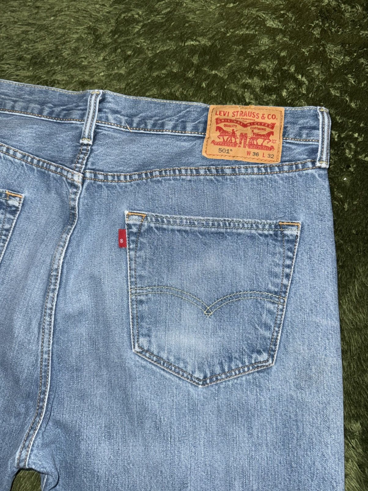 Levi's [W36/L32] Levi’s 501 Blank Tab Vintage Washed Denim Pants Size US 36 / EU 52 - 9 Thumbnail
