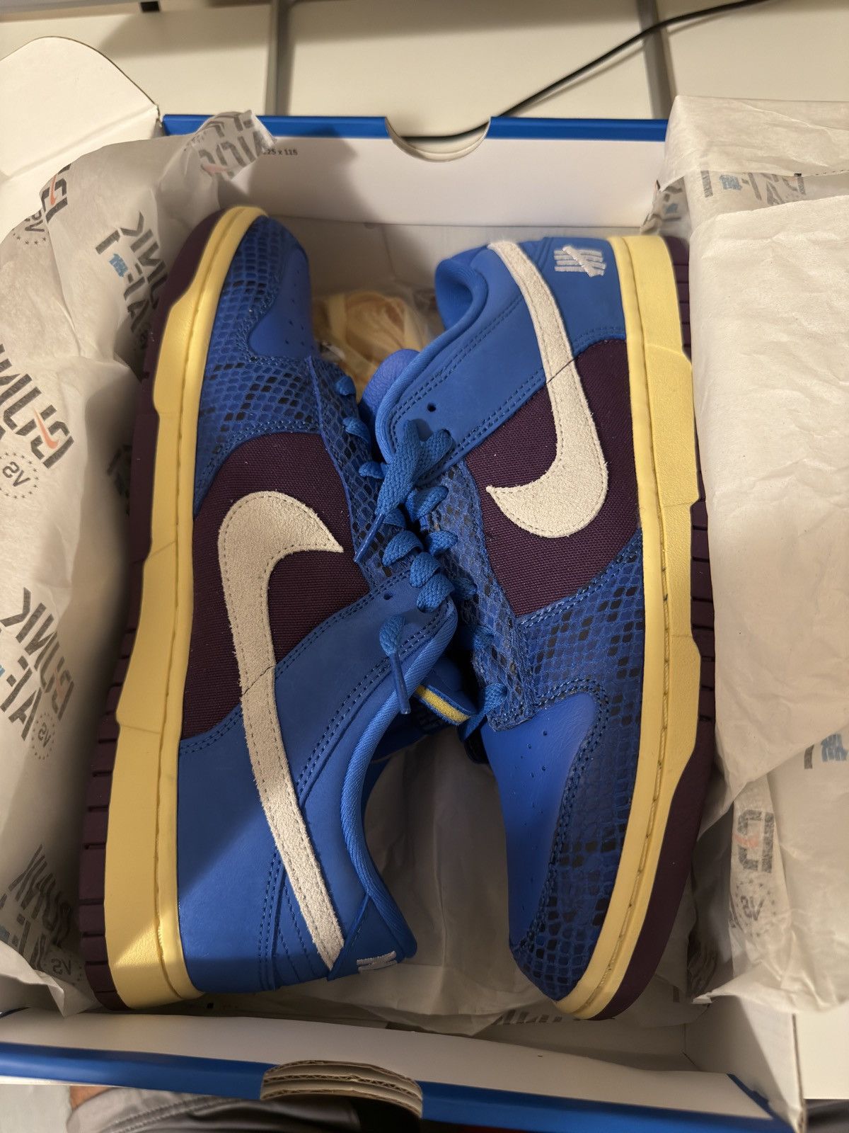 Nike × Undefeated Undefeated x Dunk Low SP ‘5 On It’ Size US 11.5 / EU 44-45 - 1 Thumbnail