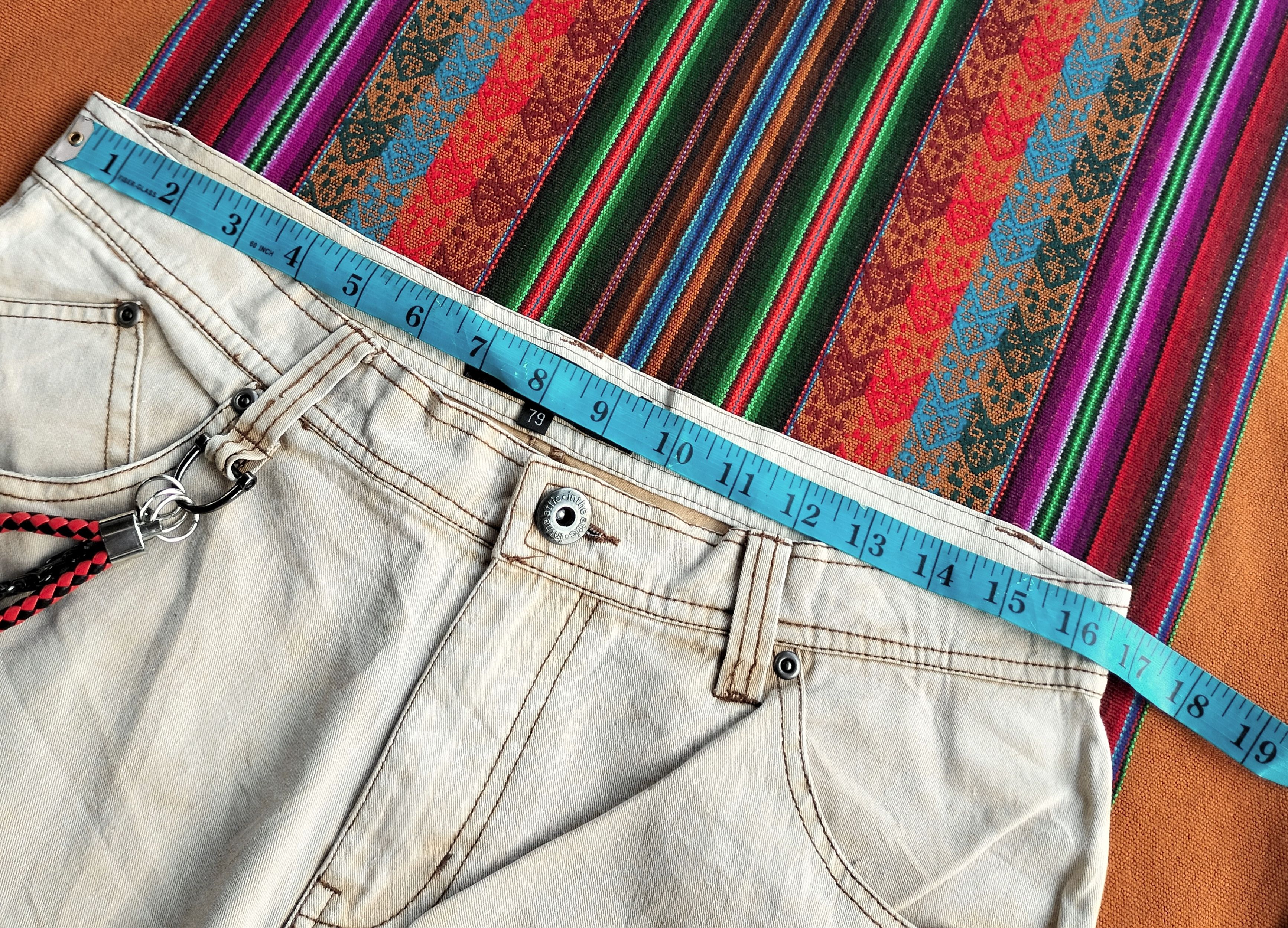 In The Attic in the attic poem short pants Size US 33 - 10 Thumbnail