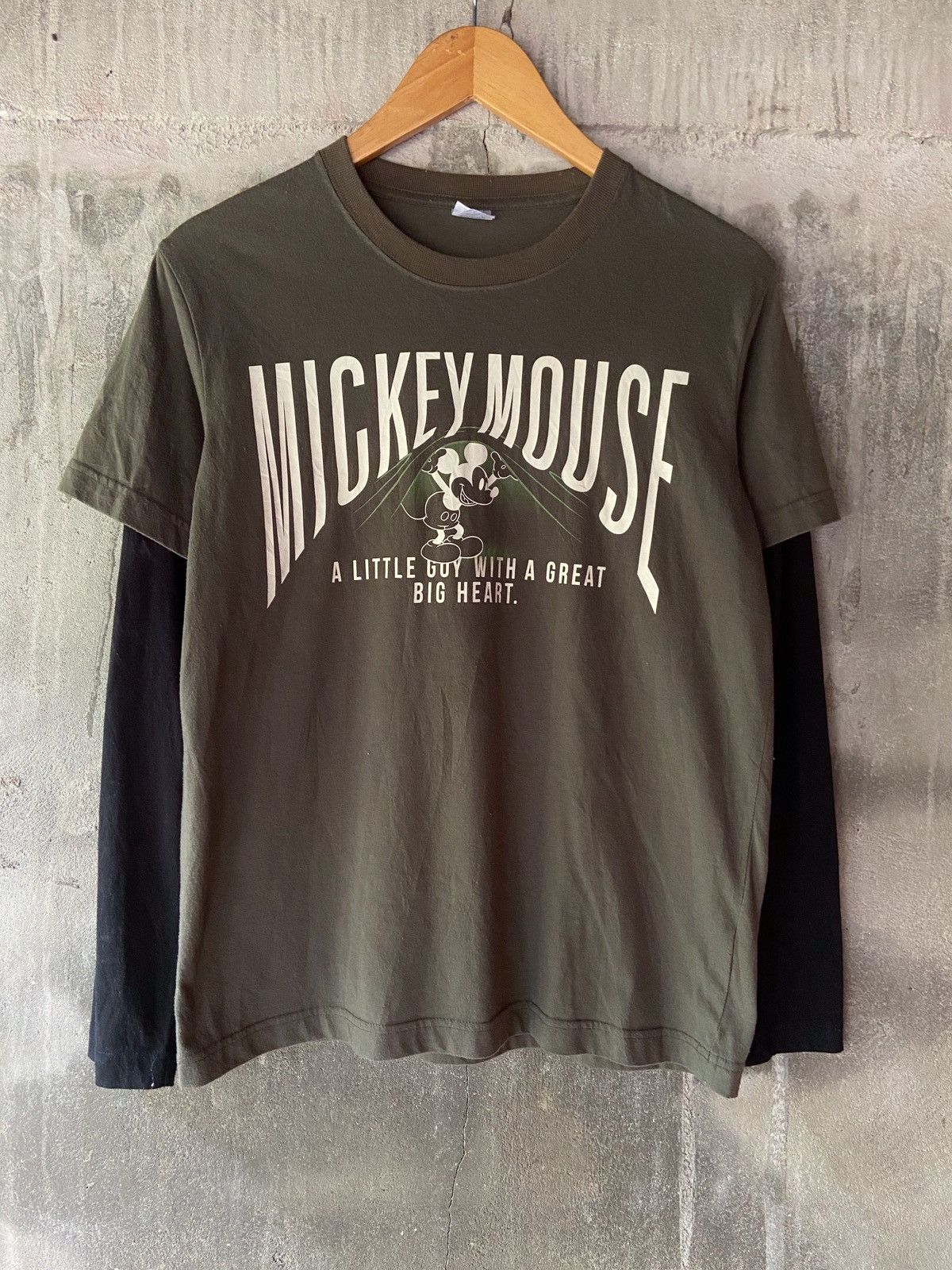 Japanese Brand DOUBLE LAYER MICKEY MOUSE LONG SLEEVE Size US M / EU 48-50 / 2 - 1 Thumbnail