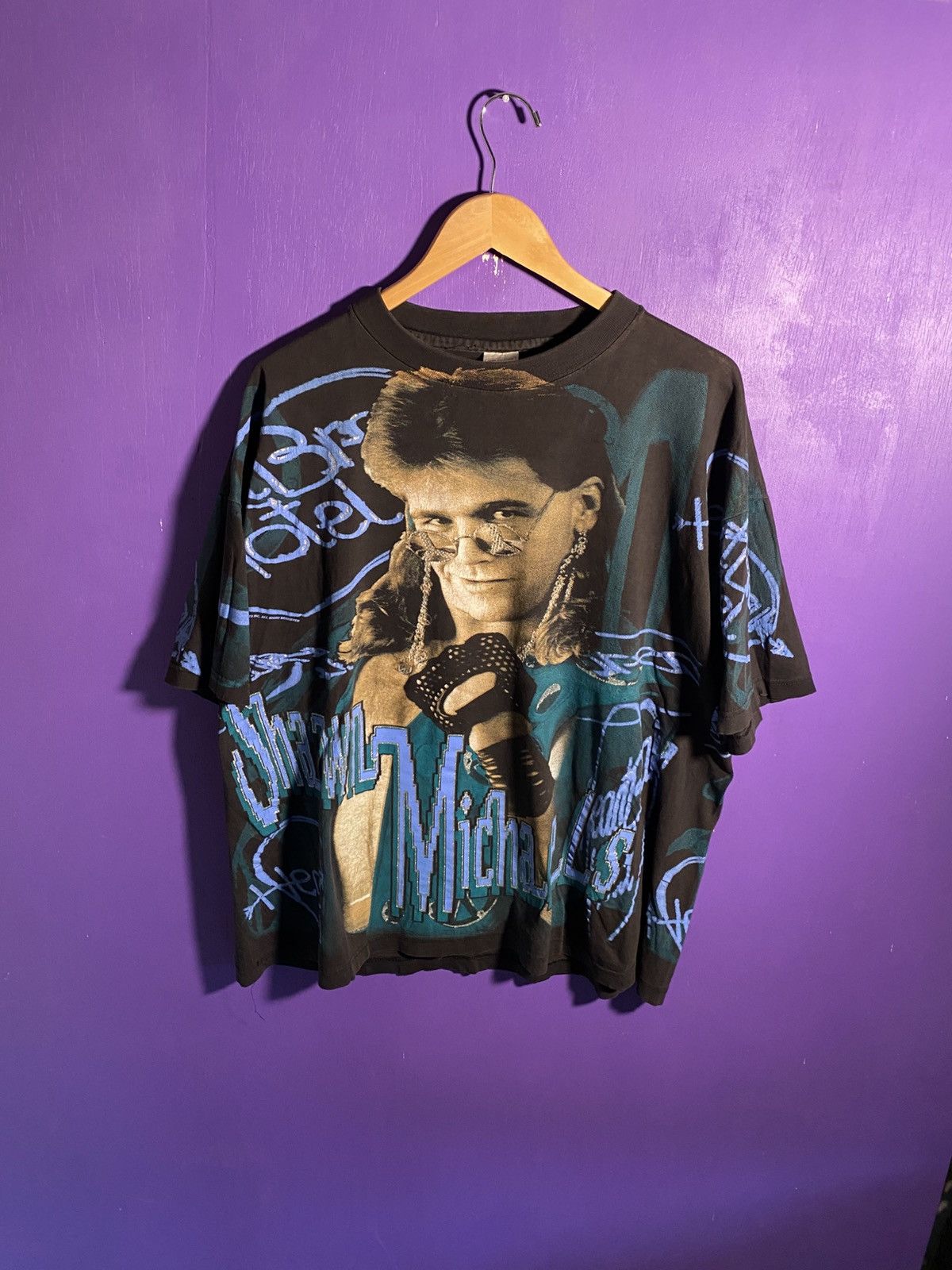 WWF Vintage 1995 Shawn Michaels heartbreak kid AOP t-shirt Size US XL / EU 56 / 4 - 1 Thumbnail