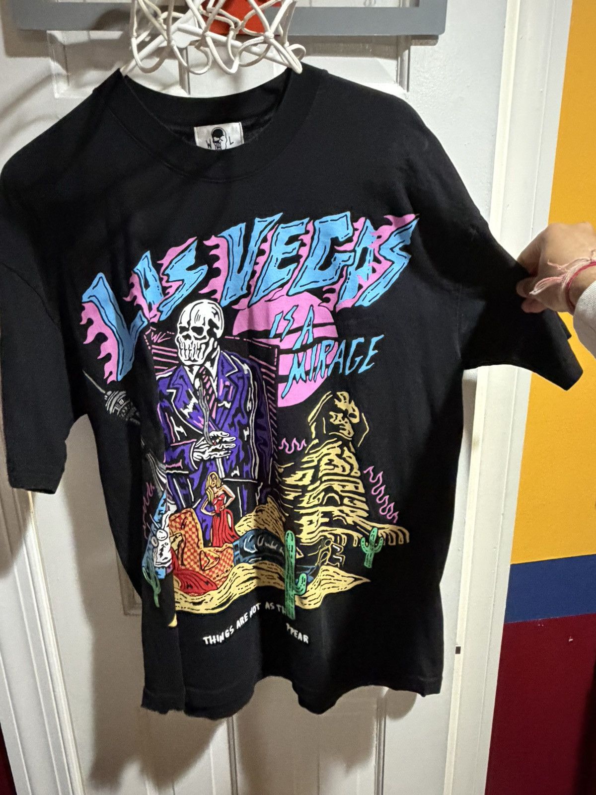 Warren Lotas Warren Lotas Things Are Not As They Appear Graphic Tee Size US L / EU 52-54 / 3 - 1 Thumbnail