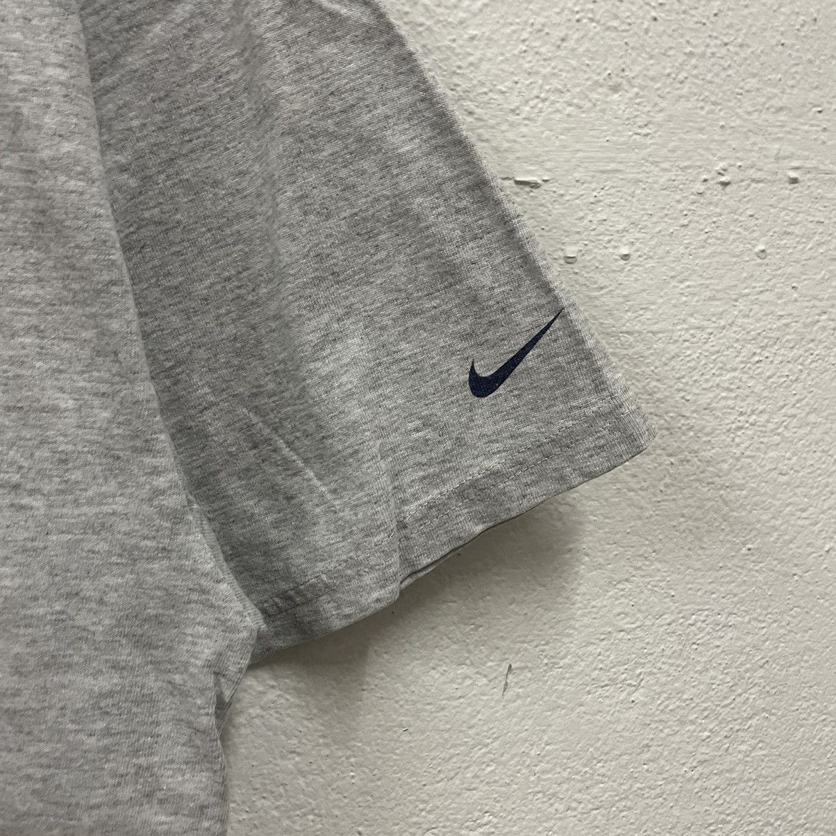 Nike × Vintage 🔥🔥Vintage 90s Nike Swoosh USA Badge Design Skate Tee Size US L / EU 52-54 / 3 - 5 Thumbnail