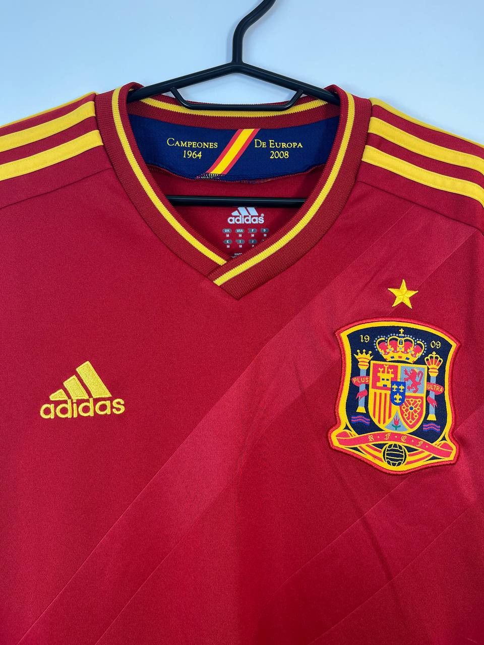Adidas SPAIN 2012 2013 HOME SHIRT FOOTBALL ADIDAS X10937 SIZE M Size US M / EU 48-50 / 2 - 2 Thumbnail