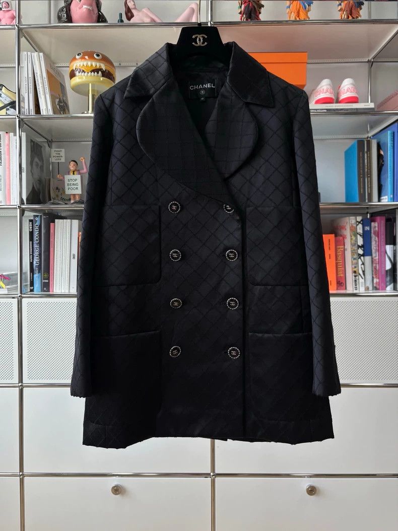 Chanel Black Double-Breasted Quilted Coat - dmc