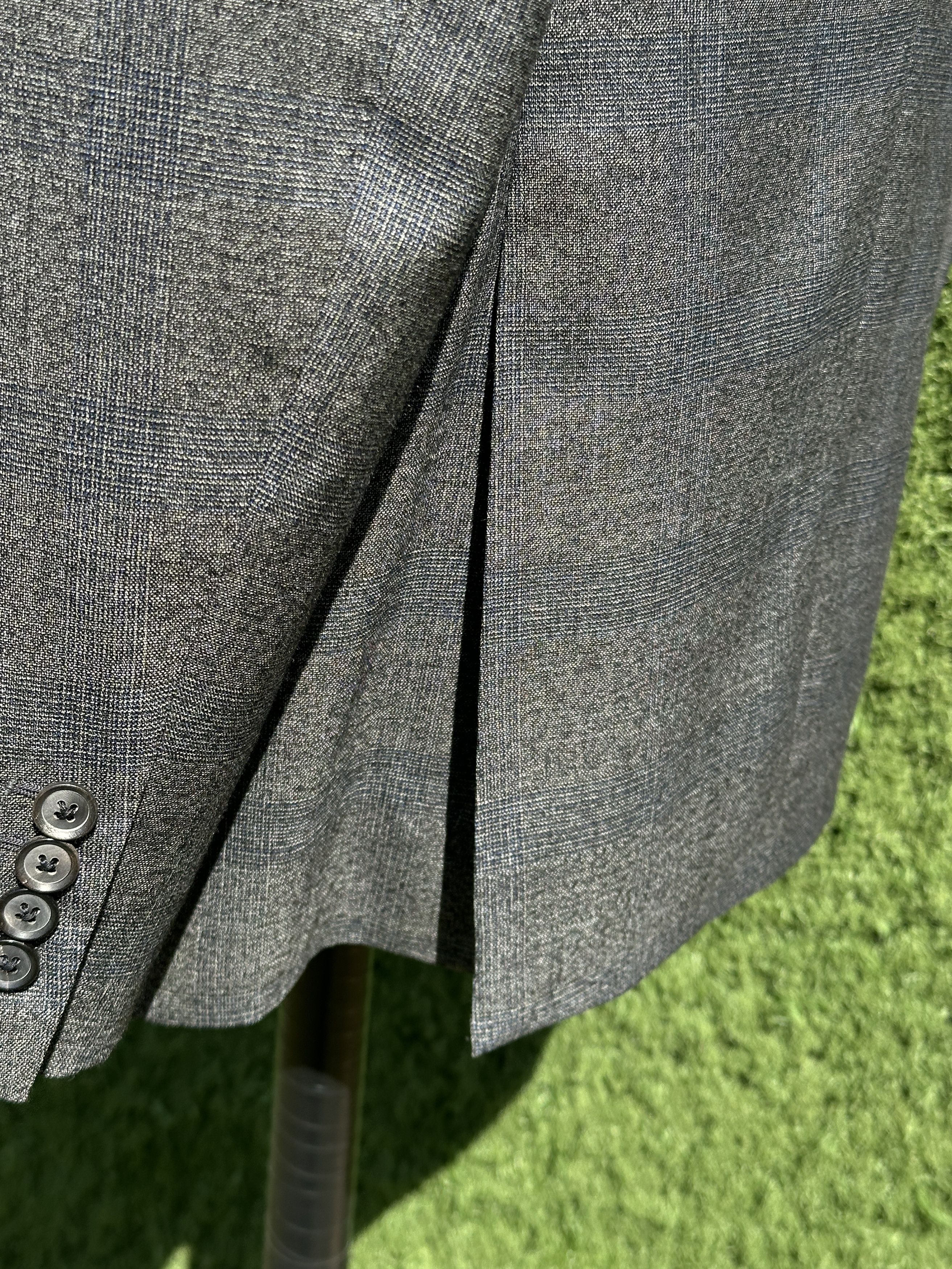 Caruso Caruso 54R 44L Gray Check Blazer Sport Coat Italy 3 Button Size 54R - 11 Thumbnail