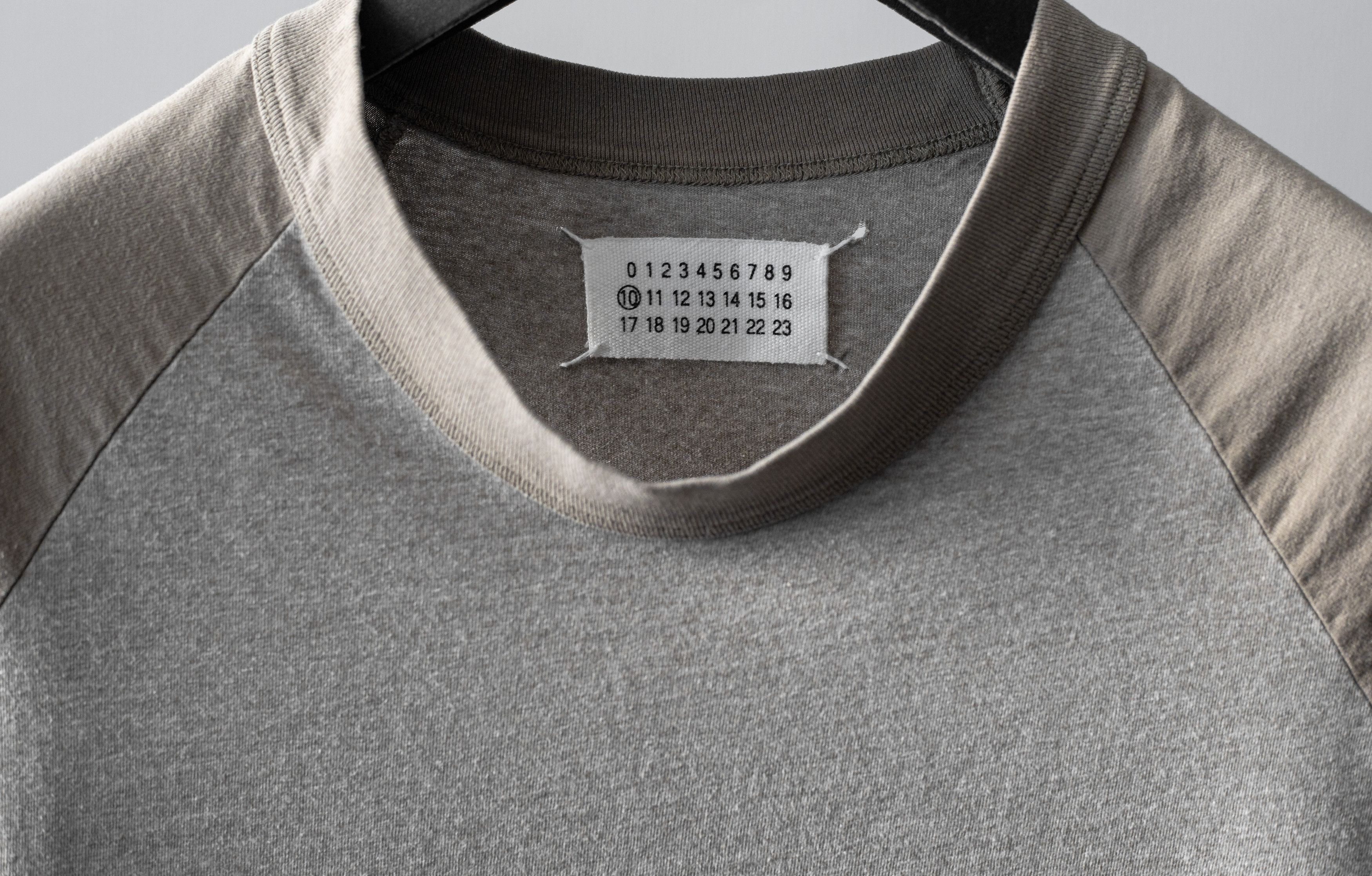 Maison Margiela 2005SS sleeveles top Size US S / EU 44-46 / 1 - 5 Thumbnail