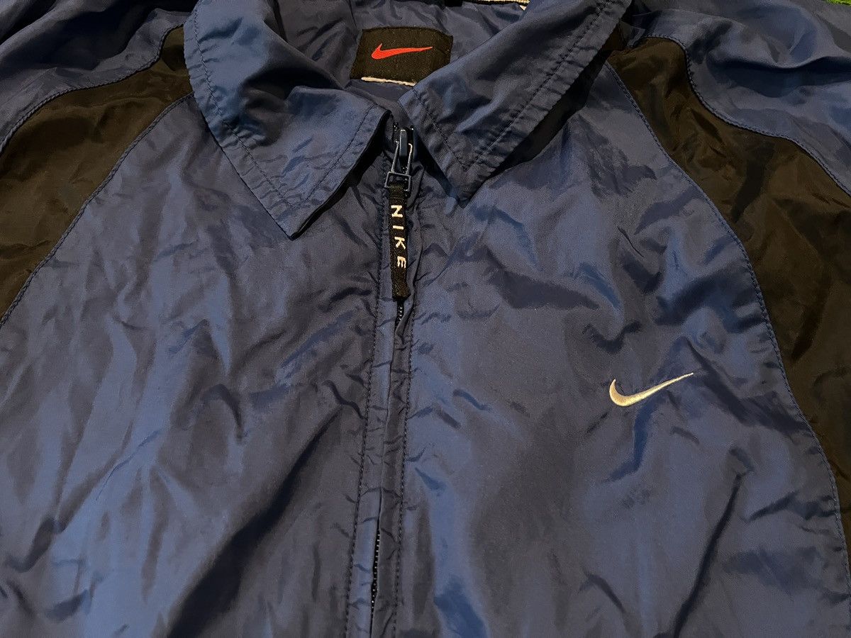 Nike Vintage 90s NIKE Mini Swoosh Y2K Running Zip Up Windbreaker Size US L / EU 52-54 / 3 - 4 Thumbnail