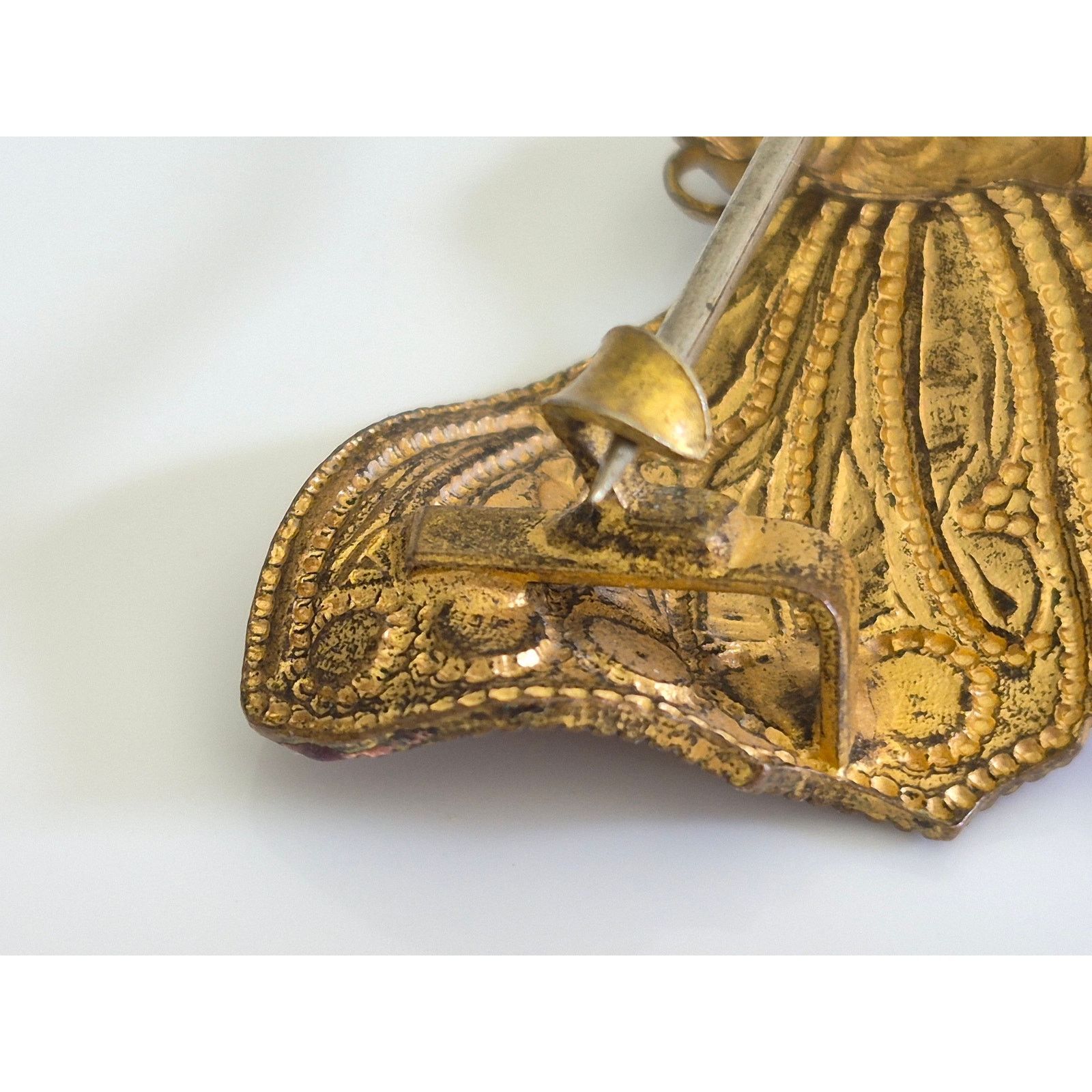 Other Vintage Purple Brass C Clasp Butterfly Brooch Size ONE SIZE - 6 Thumbnail