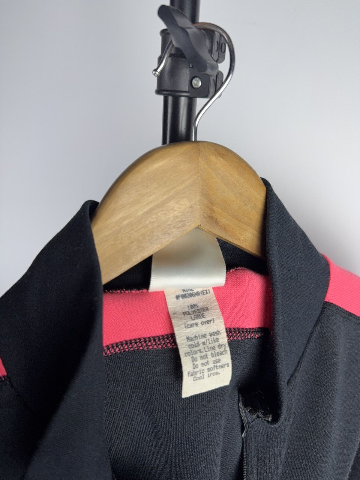 Nike 90s Vintage Nike Track Quarter Zip Reflective Pullover Y2K Size L / US 10 / IT 46 - 4 Thumbnail