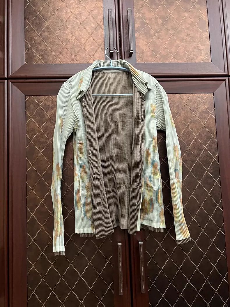 Issey Miyake Issey Miyake A medieval pleated cardigan Size M / US 6-8 / IT 42-44 - 2 Thumbnail