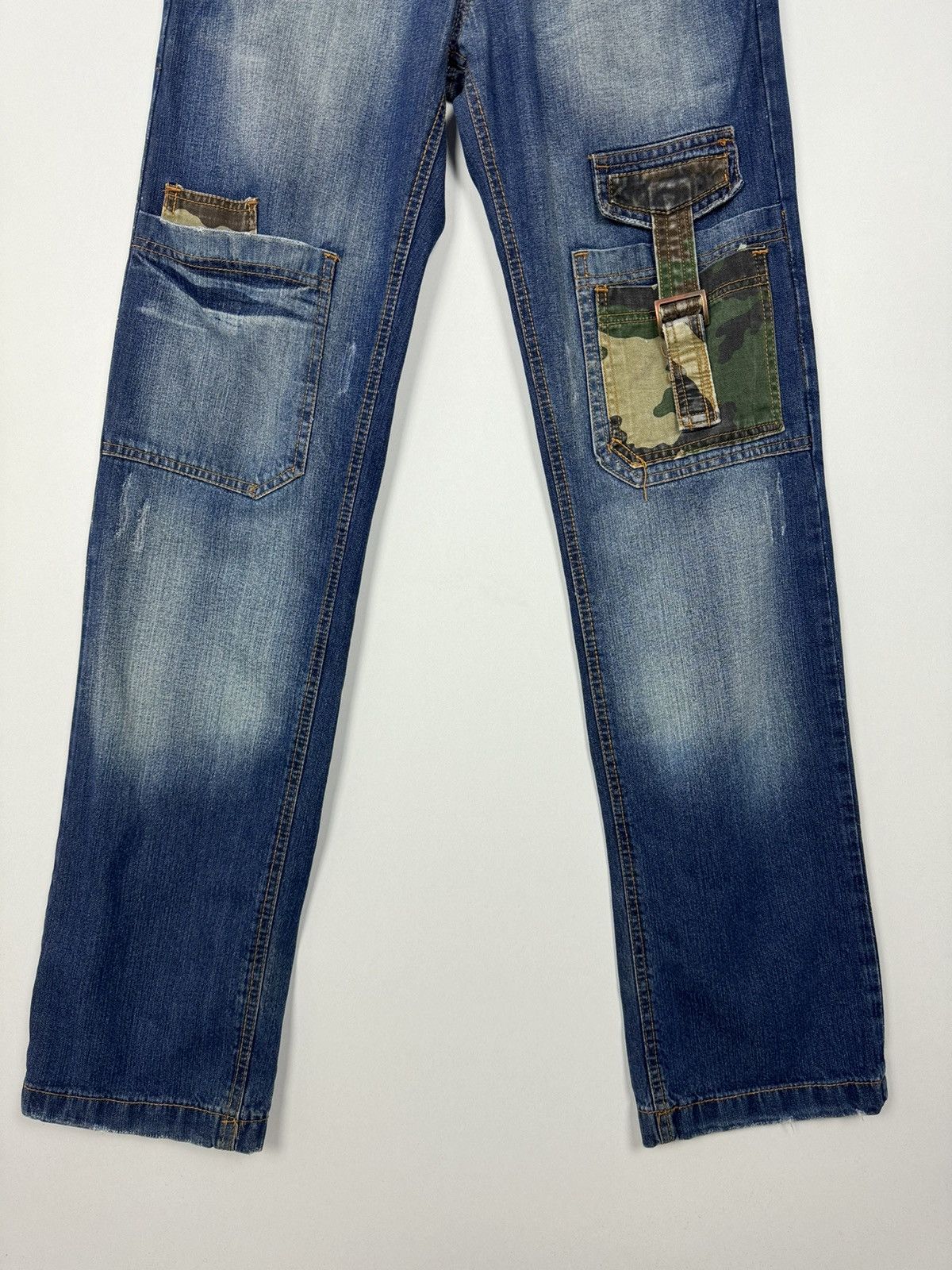 Vintage Japanese Style Camo Patched Distressed Denim Jeans Size US 29 - 8 Thumbnail