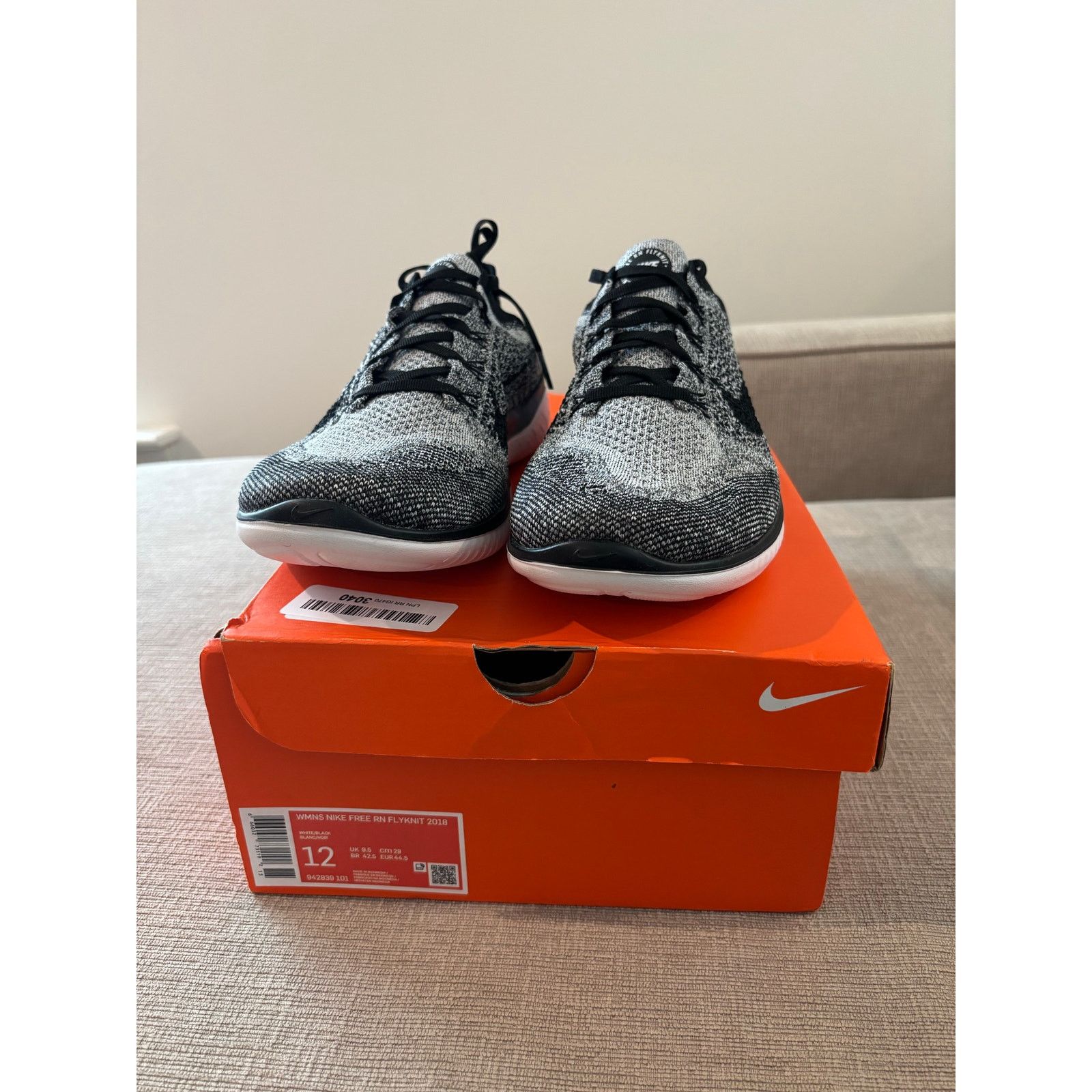 Nike Nike Free RN Flyknit 2018 Size US 12 / IT 42 - 5 Thumbnail