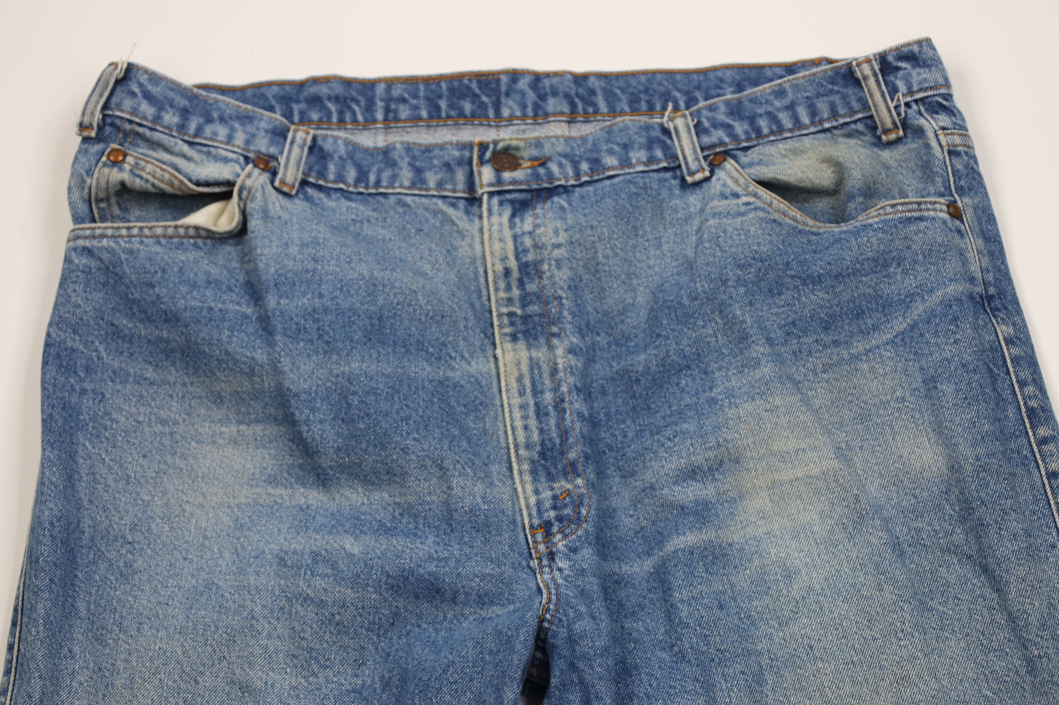 Levi's Vintage 90s Levis 540 Relaxed Fit Wide Leg Jeans Blue Size US 42 / EU 58 - 2 Thumbnail