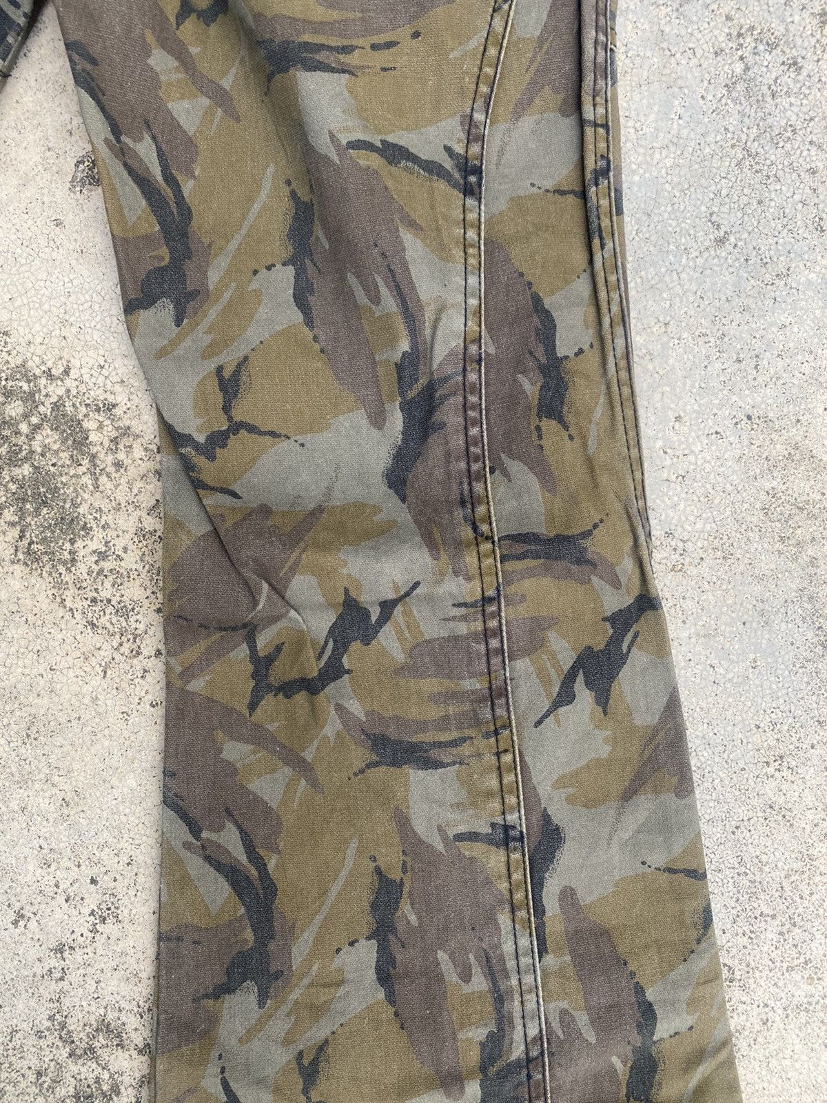 Japanese Brand Flare Jeans Algonquins Camo Zipper Bootcut Size US 31 - 19 Thumbnail