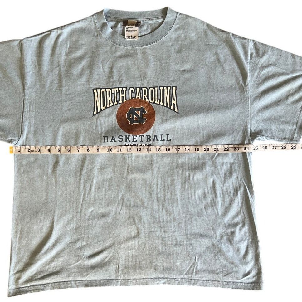 Other North Carolina Tar Heels Basketball T-Shirt Size XL Size US XL / EU 56 / 4 - 4 Thumbnail