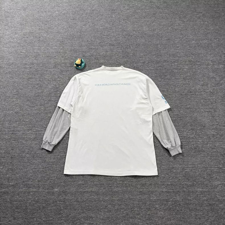 Balenciaga Balenciaga WFP collaboration white long-sleeve Size US M / EU 48-50 / 2 - 8 Thumbnail