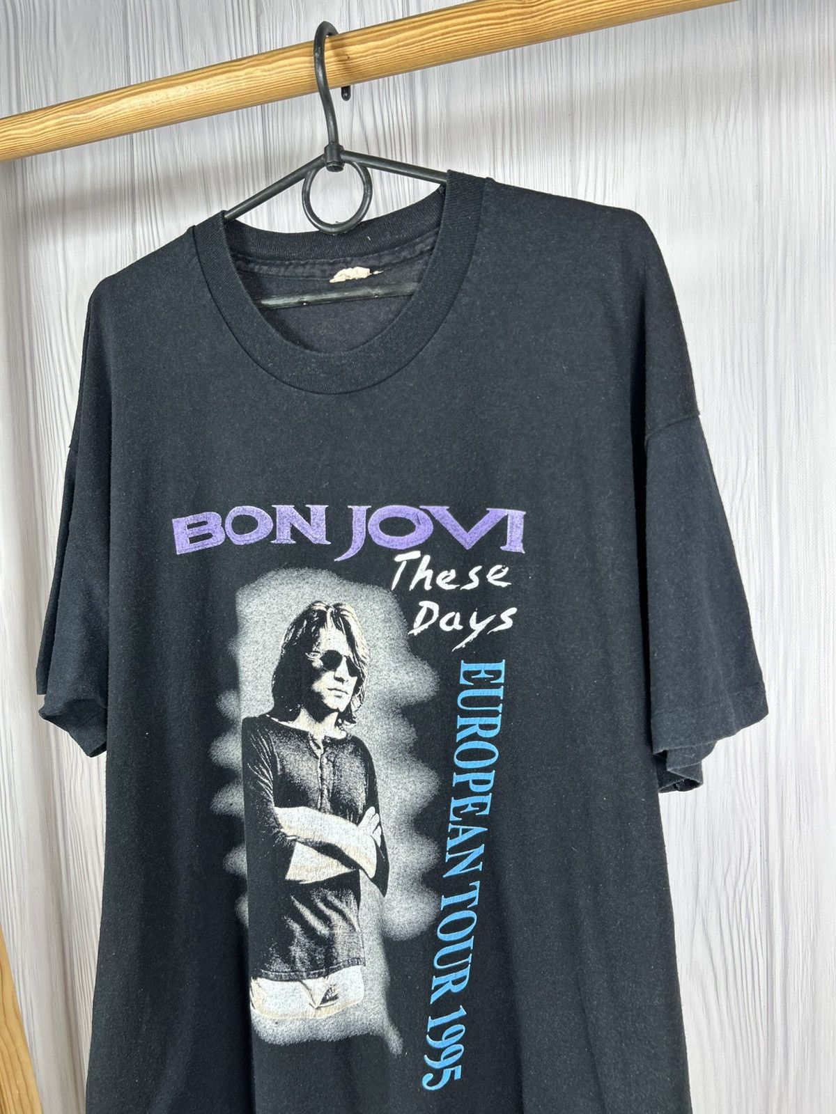 Band Tees Vintage 1995 Bon Jovi These Days European Tour T-Shirt Size US XL / EU 56 / 4 - 3 Thumbnail