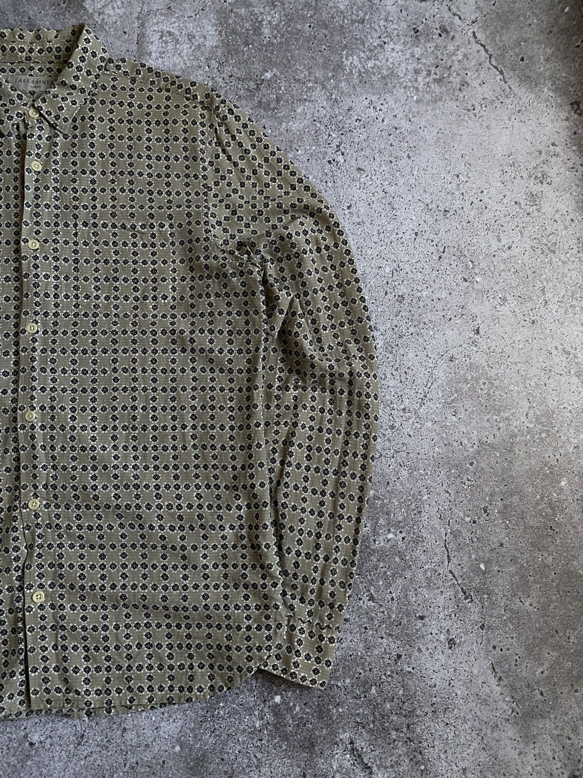 Allsaints × Designer AllSaints Dots Long Sleeve Button Shirt Size L Size US L / EU 52-54 / 3 - 3 Thumbnail