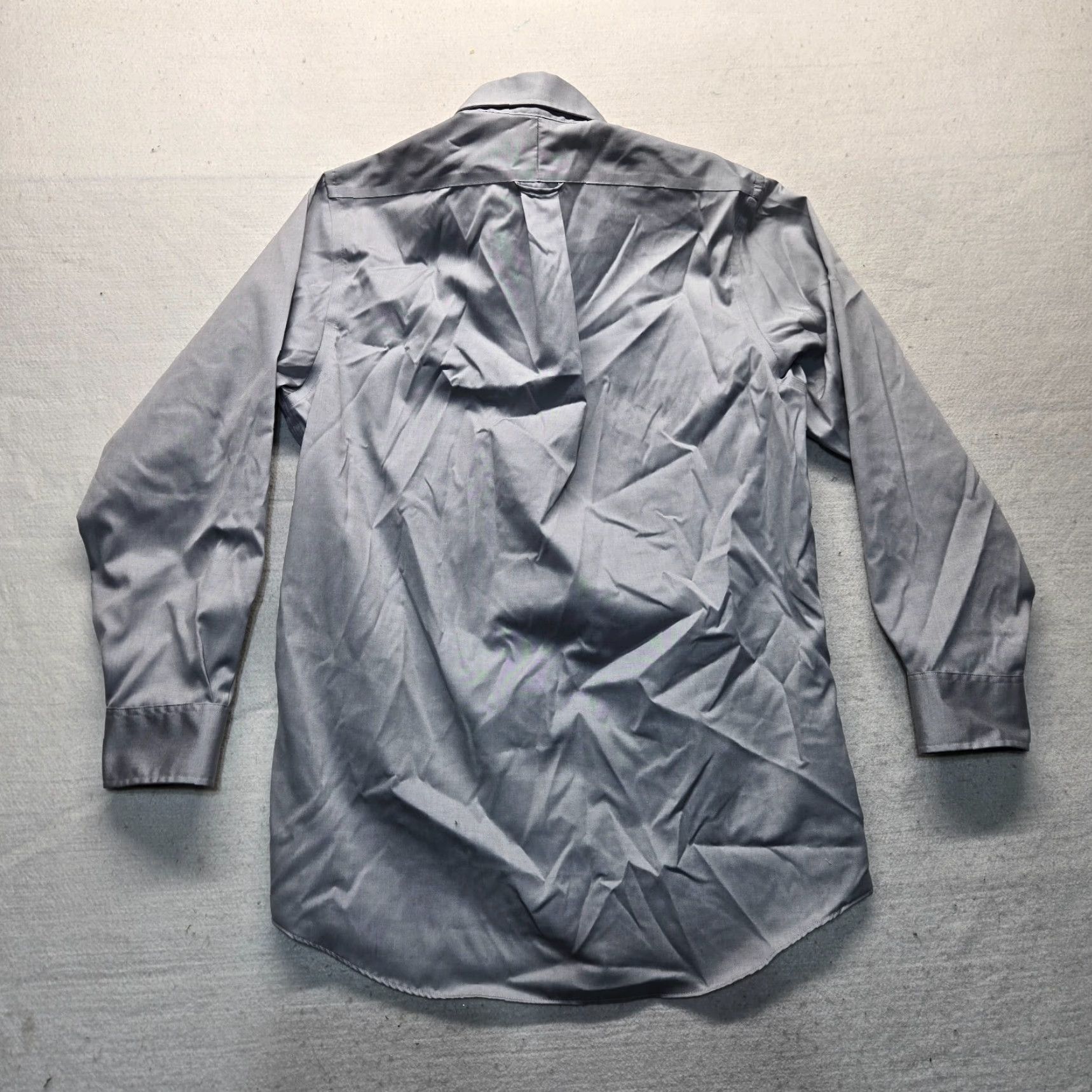 Van Heusen Van Heusen Shirt Adult Men's S Small Gray Button Up 14.5 15 Size US S / EU 44-46 / 1 - 7 Thumbnail
