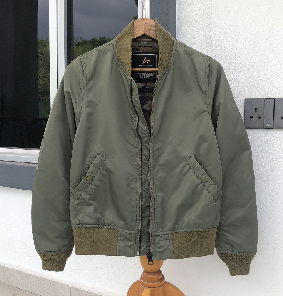 Alpha Industries ALPHA INDUSTRIES×URBAN RESEARCH LOOSE FIT MA-1 Bomber Jacket Size M / US 6-8 / IT 42-44 - 2 Thumbnail
