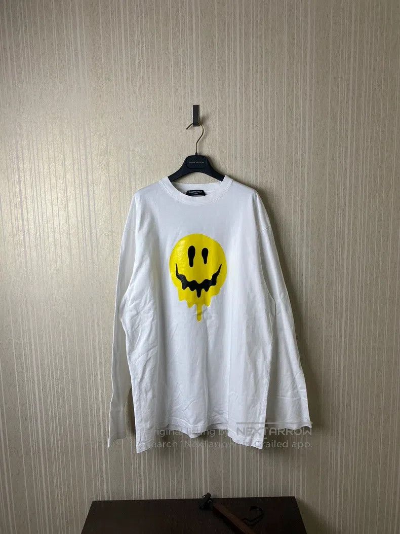 Balenciaga Balenciaga Long Sleeve with Dissolved Smile Print Size US S / EU 44-46 / 1 - 1 Thumbnail