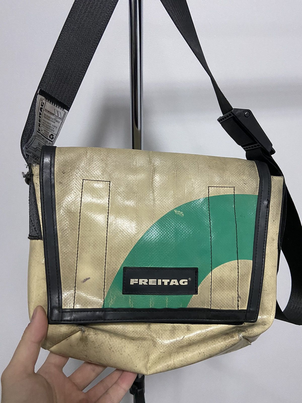 Freitag × Vintage Freitag 3 in 1 Vintage Waterproof shoulder Bag Recycle ♻️ Size ONE SIZE - 2 Thumbnail