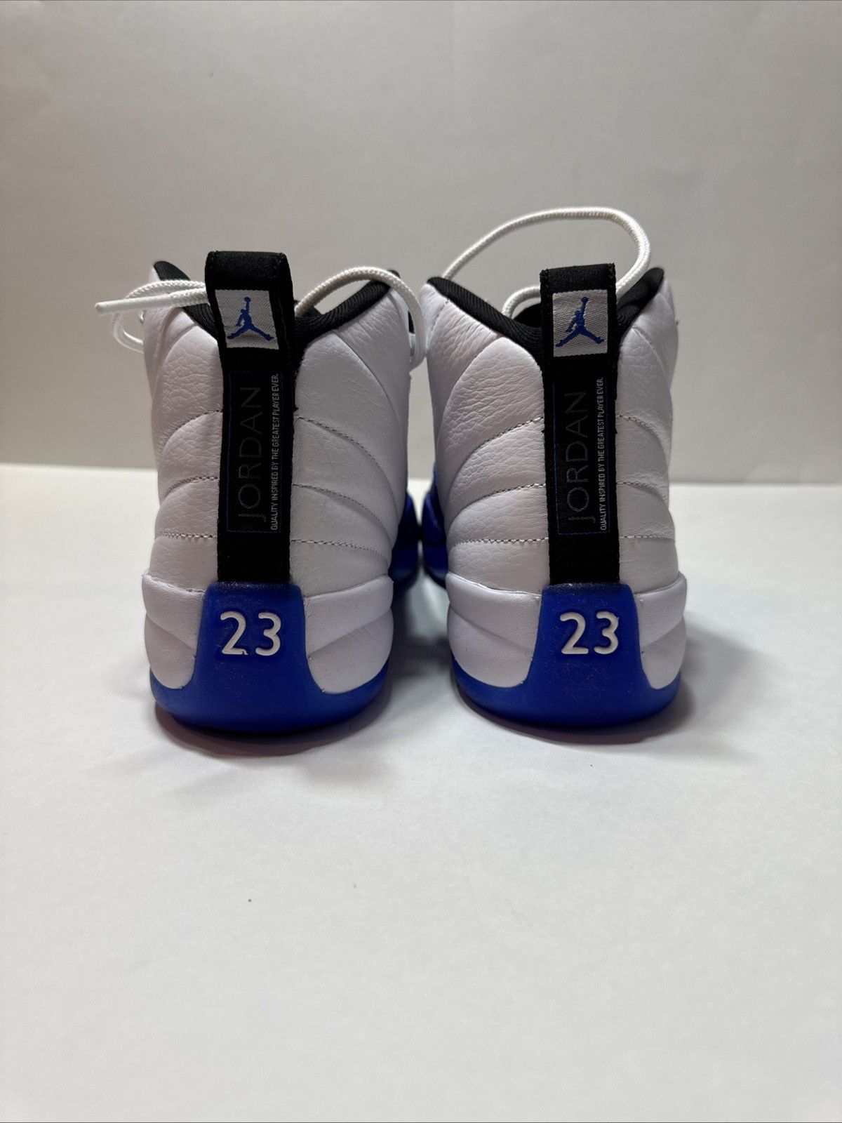 Jordan Brand × Nike Jordan 12 Retro Blueberry (GS) Size US 6.5 / EU 39-40 - 3 Thumbnail