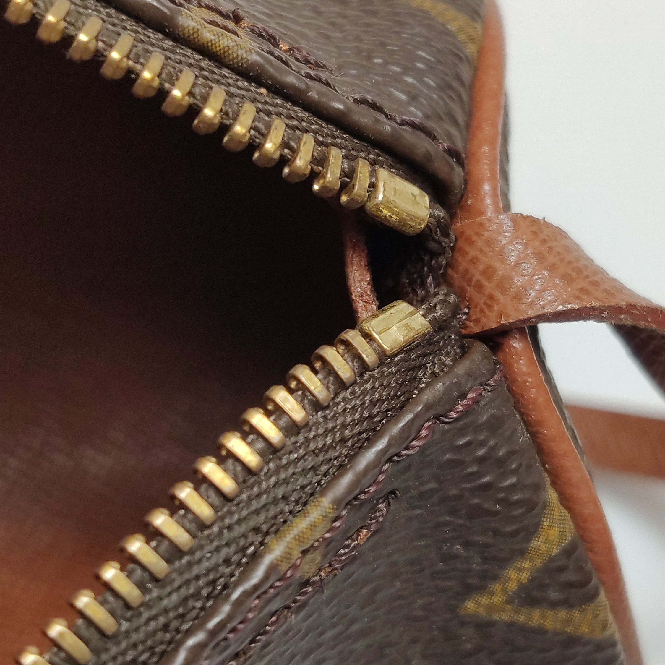 Louis Vuitton Louis Vuitton (LV) Papillon Mini Cowhide Monogram Printed D Size ONE SIZE - 7 Thumbnail
