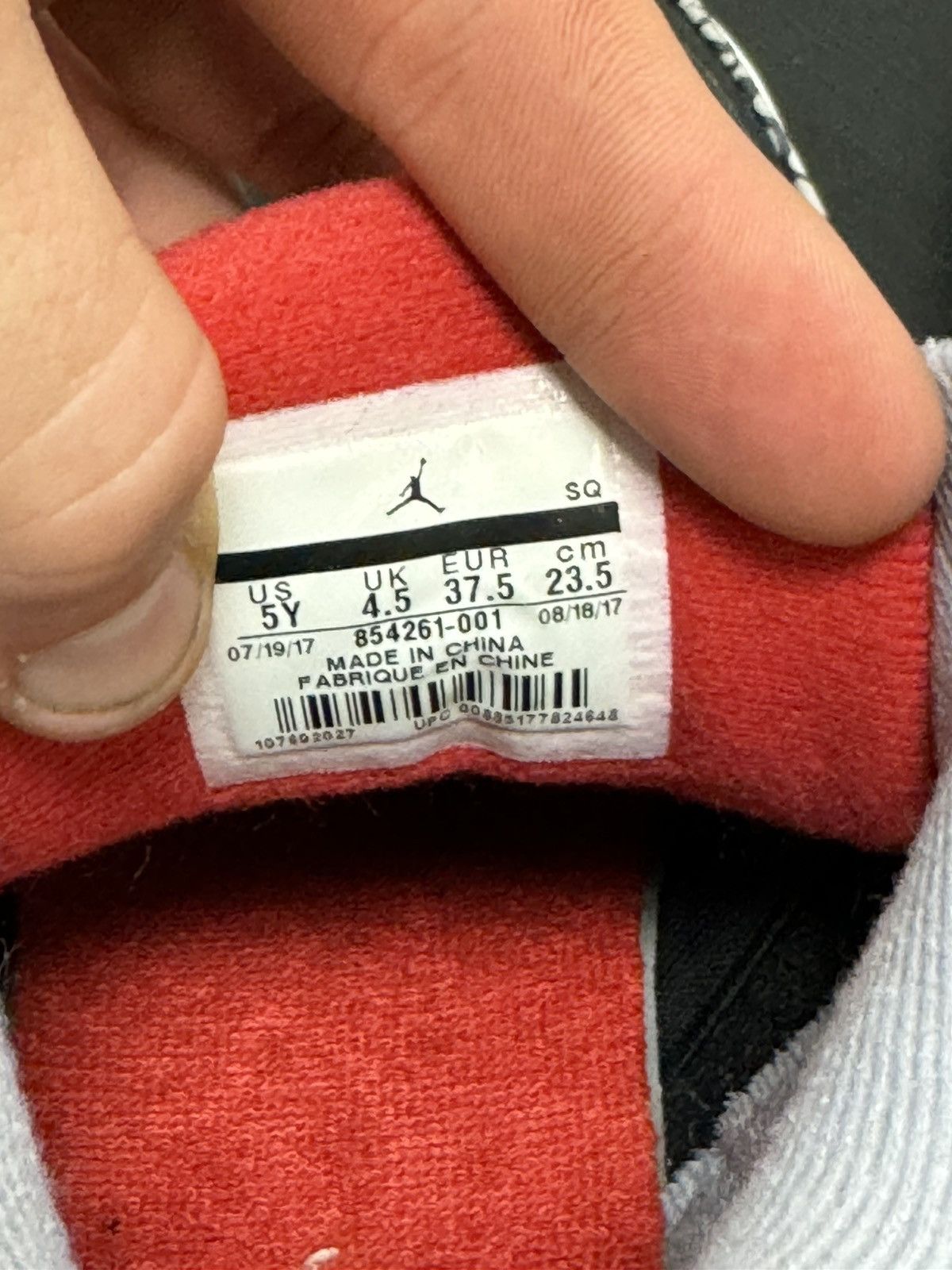 Jordan Brand Jordan 3 Black Cement (2018) (GS) Size US 5.5 / EU 38 - 6 Thumbnail