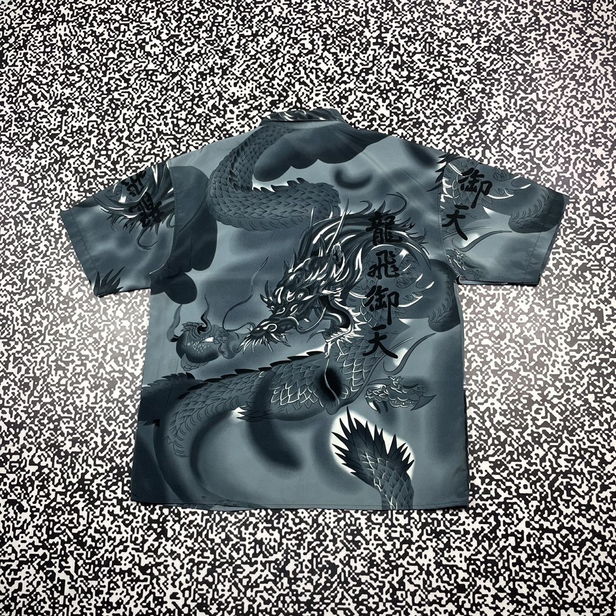 Anime Vintage 90s JAPANESE Dragon Art All Over Shirt Anima Style Size US L / EU 52-54 / 3 - 2 Thumbnail