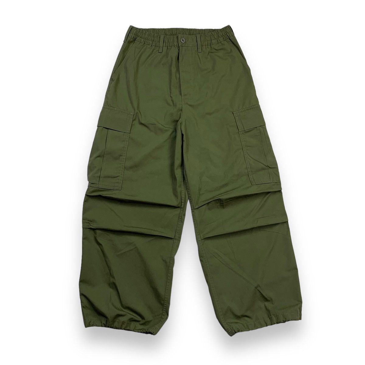 image of Uniqlo Y2K Gu Cargo Wide Balloon Pants in Olive Green, Men's (Size 32)