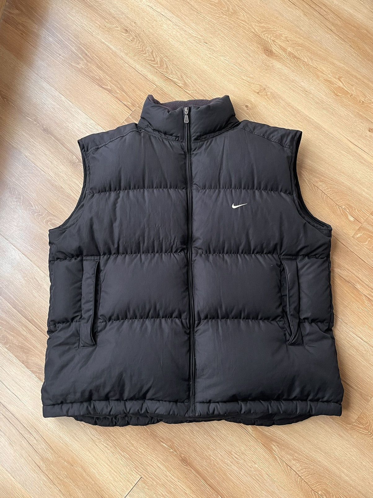 Nike Vintage Nike Swoosh Puffer Down Vest Size US XXL / EU 58 / 5 - 1 Thumbnail